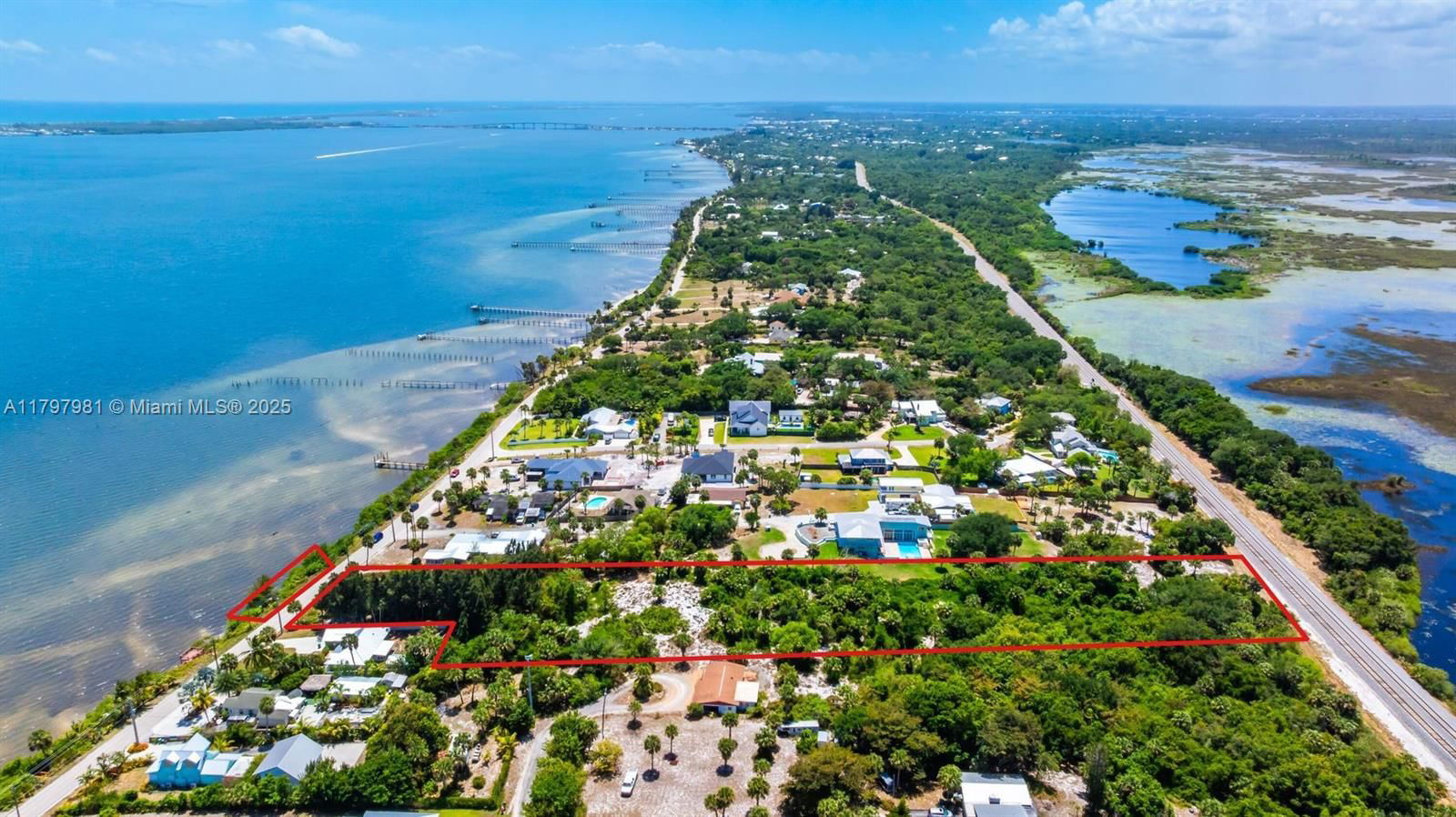 Real estate property located at 12649 Indian River, St Lucie, Metes And Bounds, Jensen Beach, FL