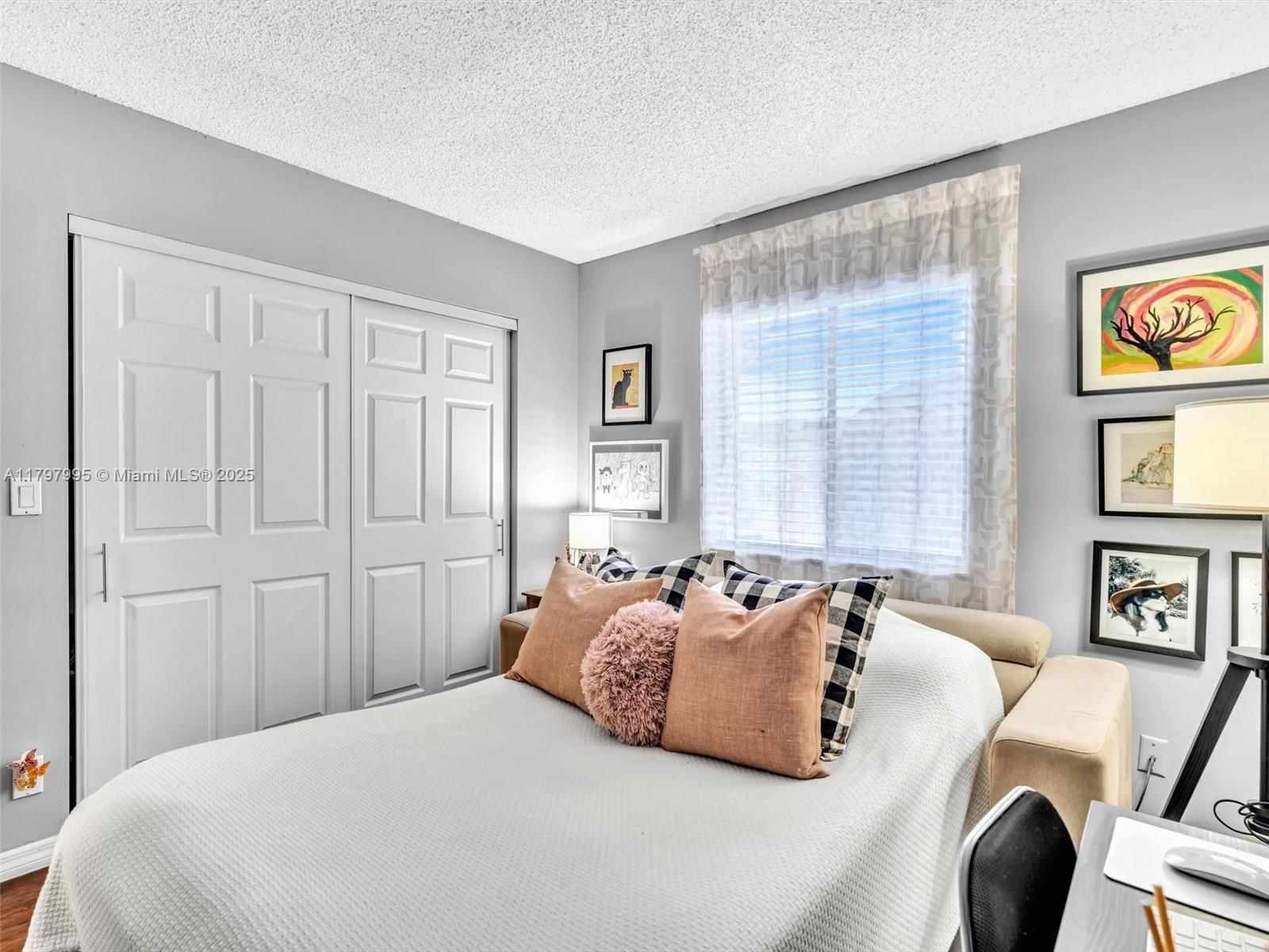 Real estate property located at 5206 99th Ave, Broward, Parkwood Homes Three, Sunrise, FL