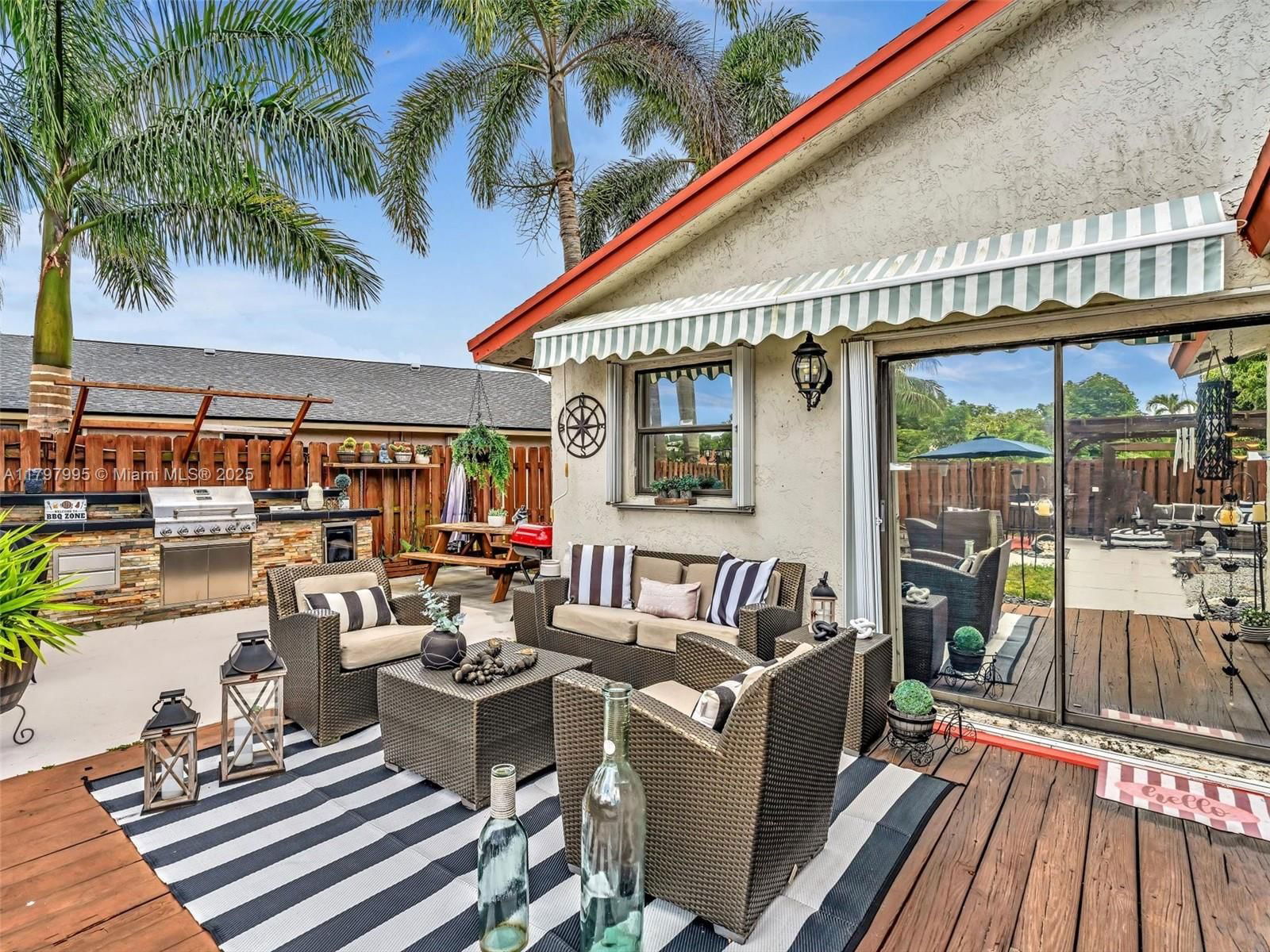 Real estate property located at 5206 99th Ave, Broward, Parkwood Homes Three, Sunrise, FL