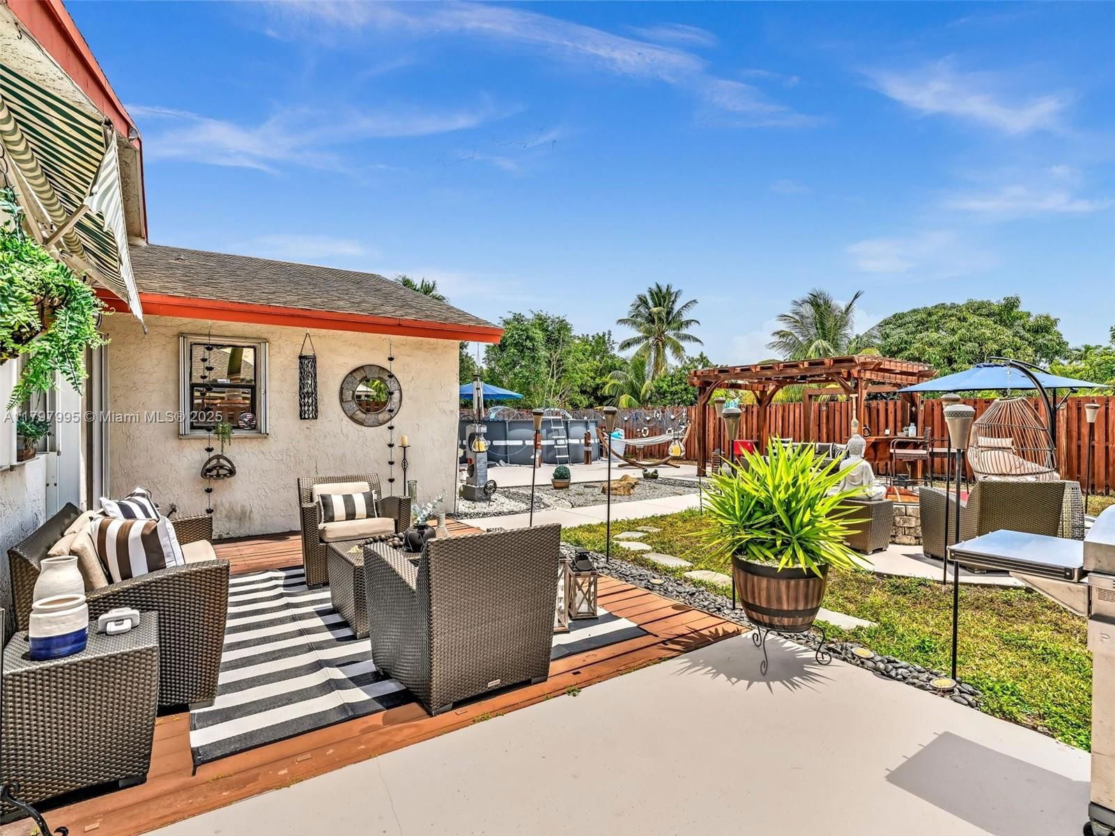 Real estate property located at 5206 99th Ave, Broward, Parkwood Homes Three, Sunrise, FL