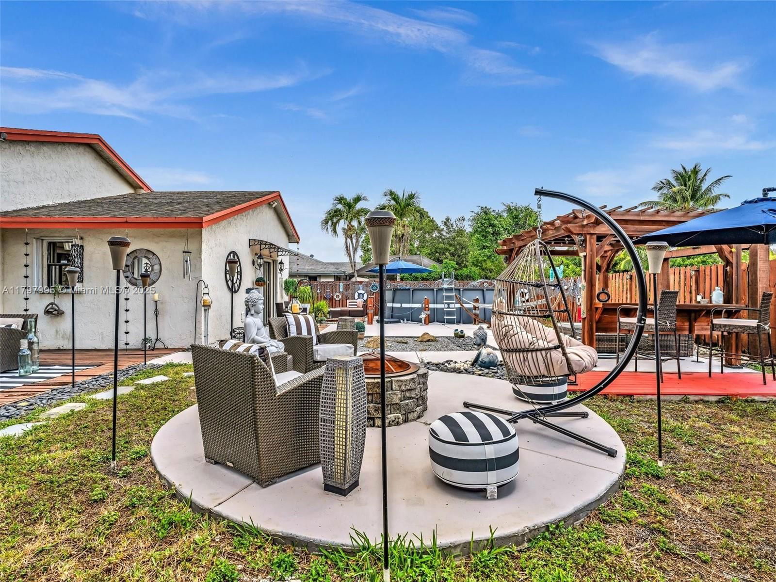 Real estate property located at 5206 99th Ave, Broward, Parkwood Homes Three, Sunrise, FL