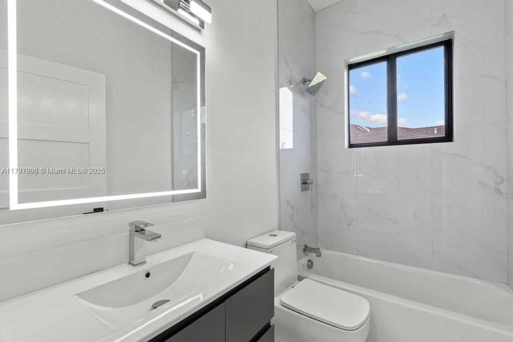 Real estate property located at 12755 193rd Ter, Miami-dade, Tropico Ests, Miami, FL