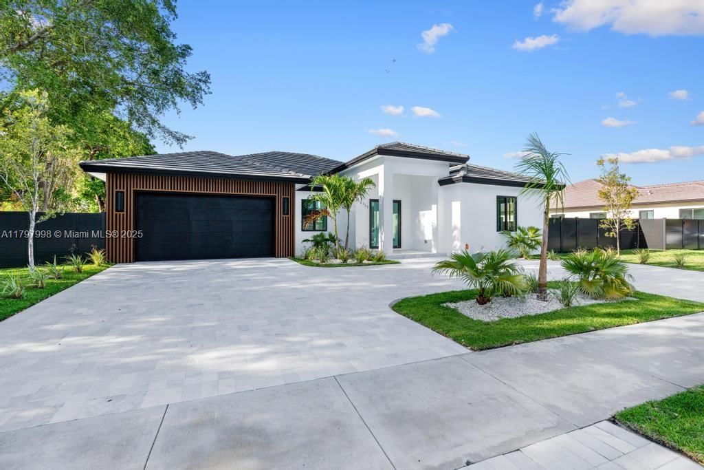 Real estate property located at 12755 193rd Ter, Miami-dade, Tropico Ests, Miami, FL