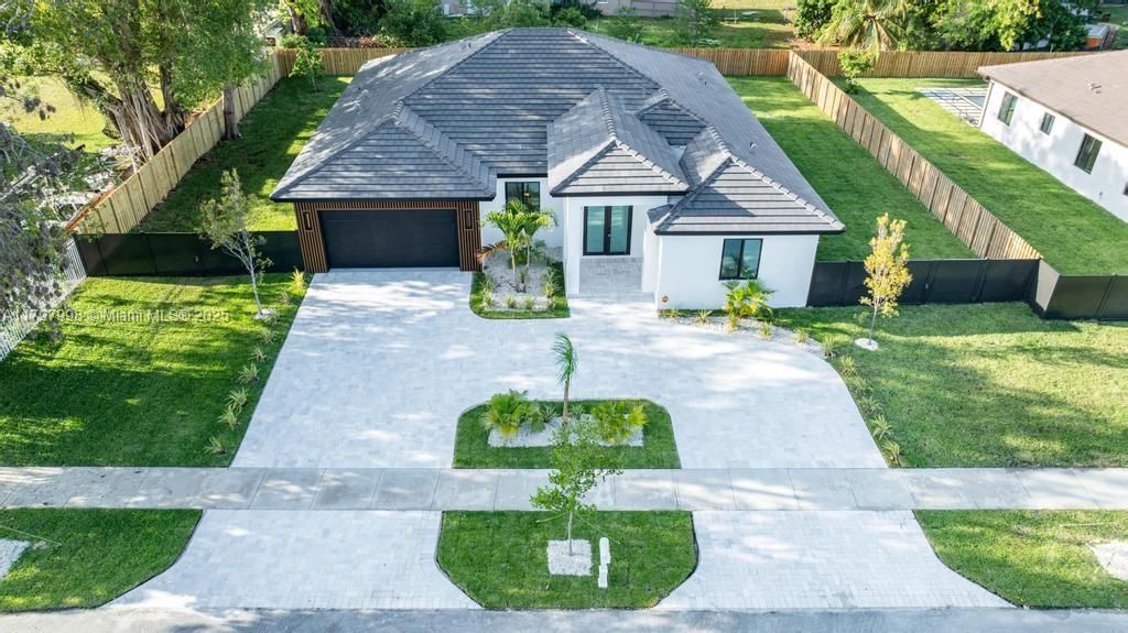 Real estate property located at 12755 193rd Ter, Miami-dade, Tropico Ests, Miami, FL
