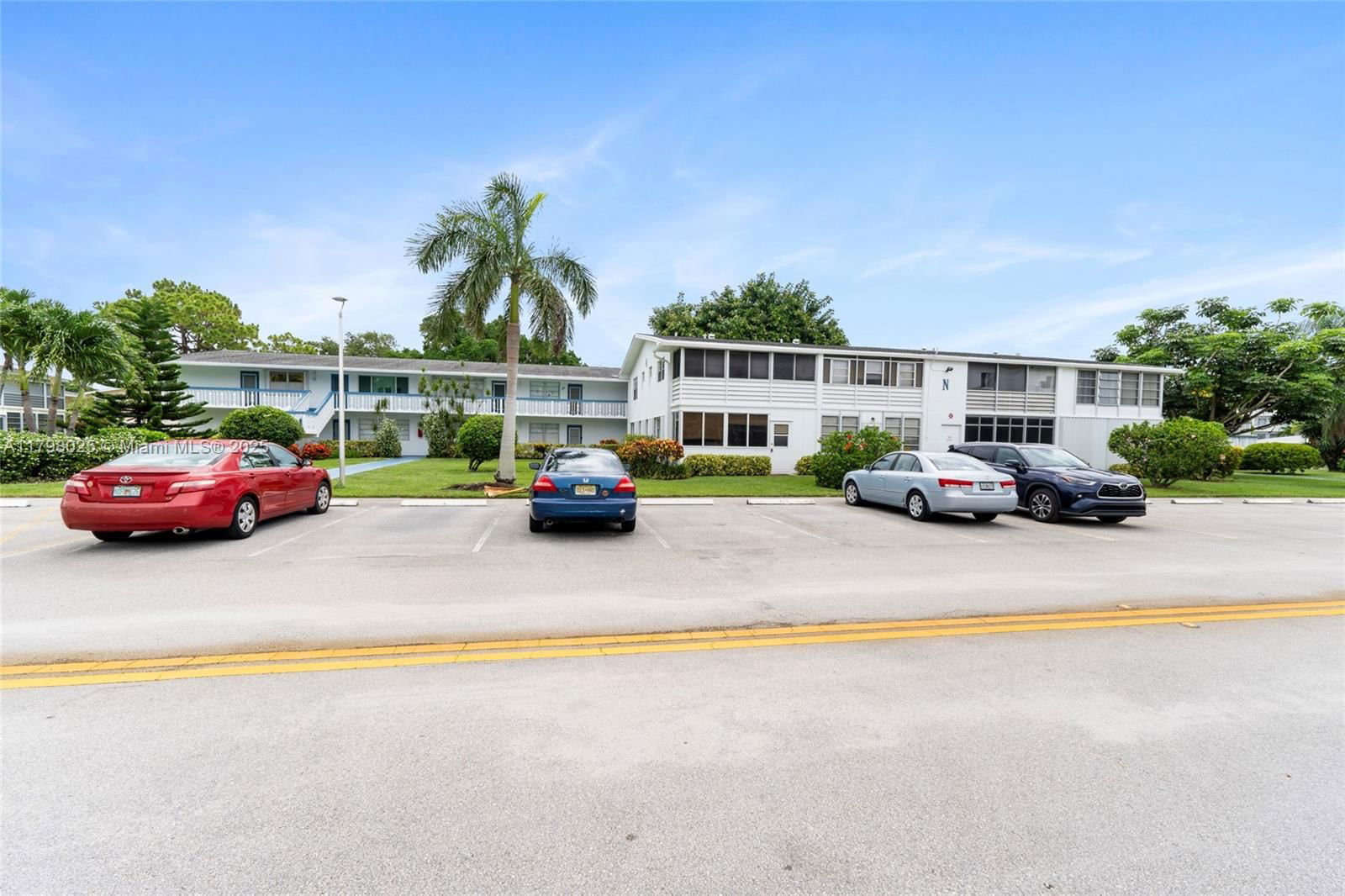 Real estate property located at 425 Durham N #425, Broward, Durham N Condo, Deerfield Beach, FL