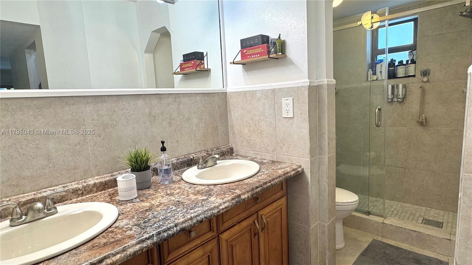 Real estate property located at 6755 Broward Blvd #302, Broward, Plantation Club A Condo, Plantation, FL