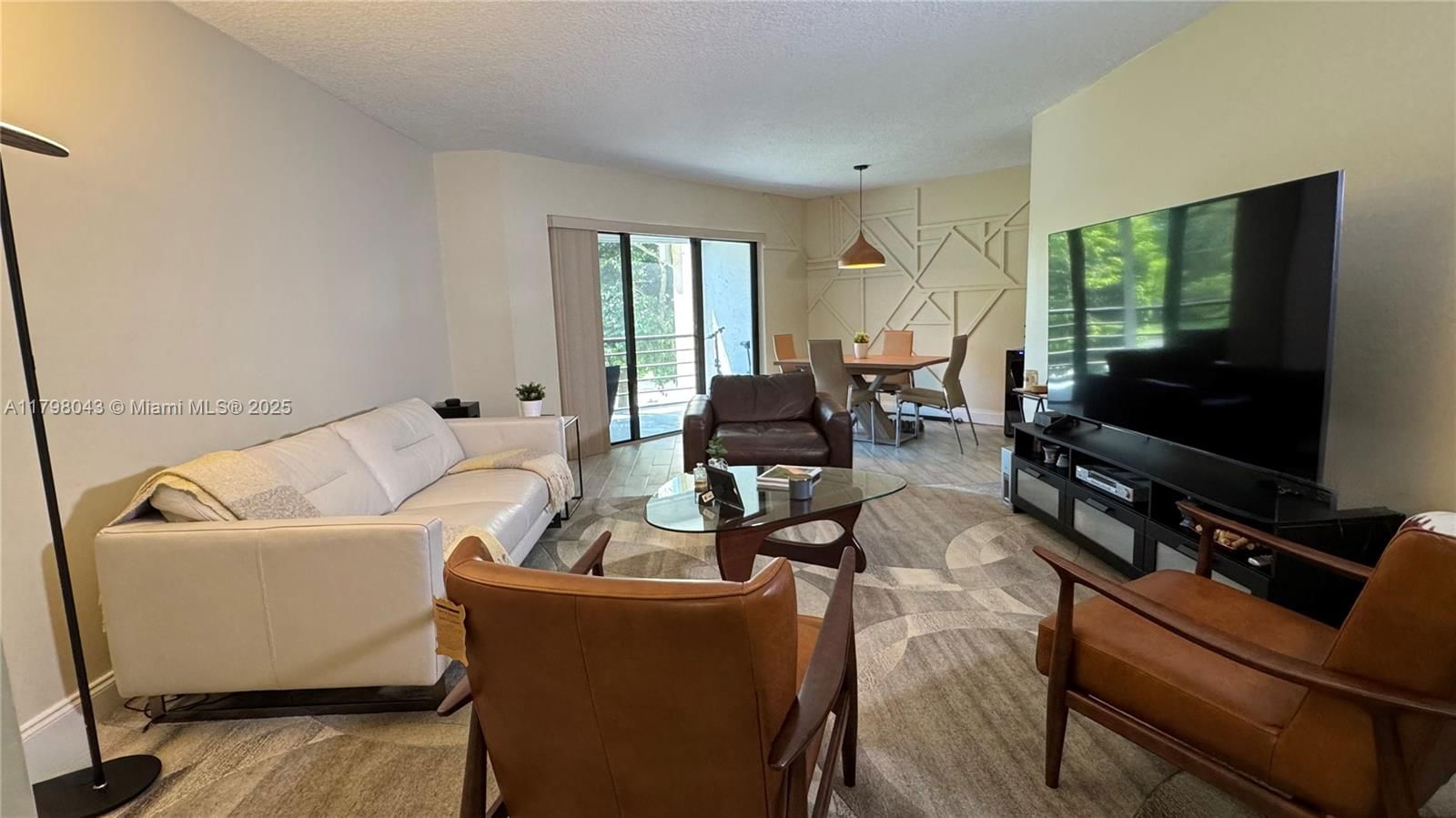 Real estate property located at 6755 Broward Blvd #302, Broward, Plantation Club A Condo, Plantation, FL