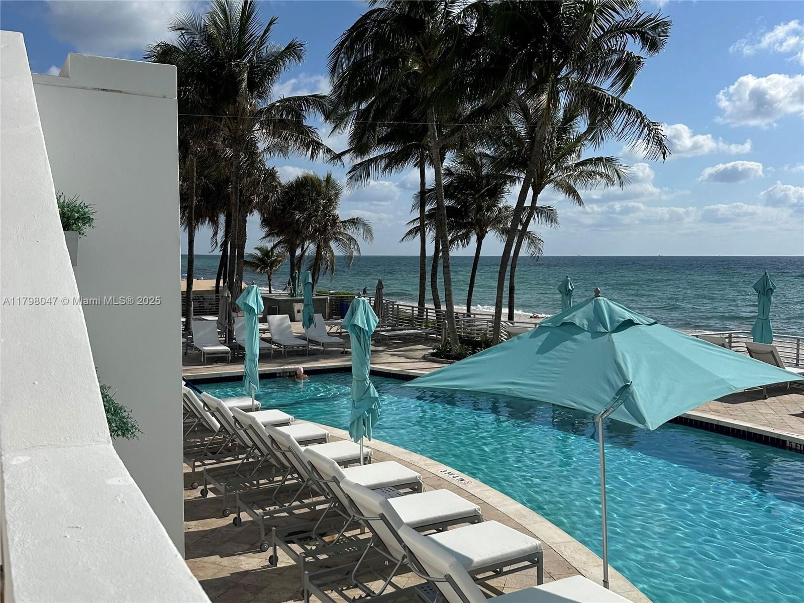 Real estate property located at 3535 Ocean Dr #1104, Broward, Diplomat Oceanfront Resid, Hollywood, FL