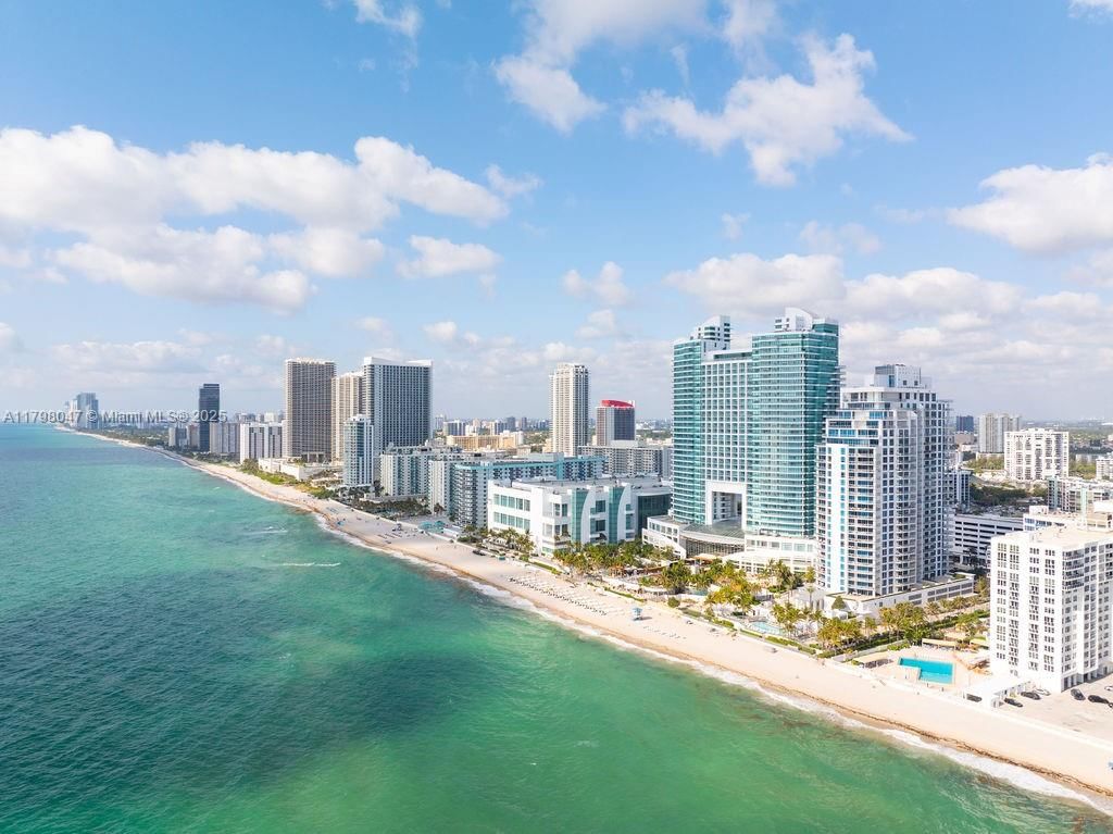 Real estate property located at 3535 Ocean Dr #1104, Broward, Diplomat Oceanfront Resid, Hollywood, FL