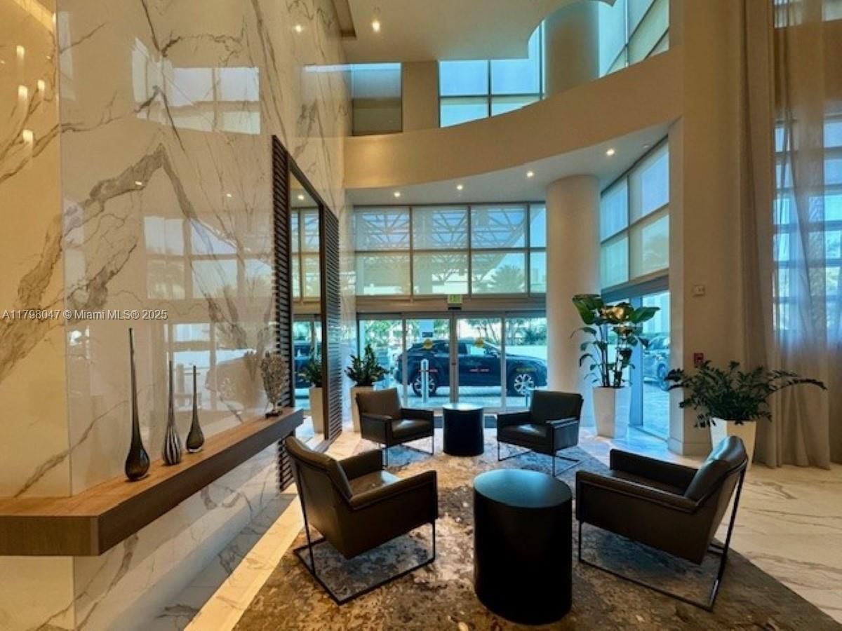 Real estate property located at 3535 Ocean Dr #1104, Broward, Diplomat Oceanfront Resid, Hollywood, FL