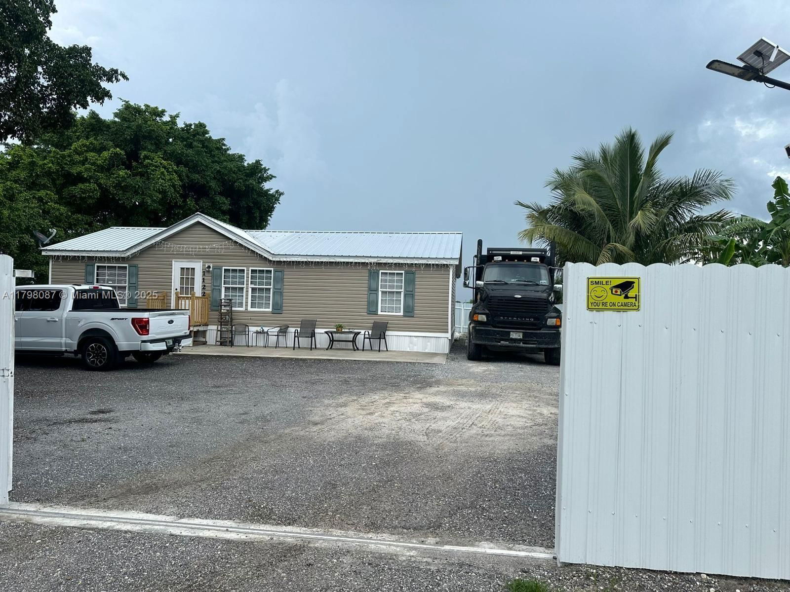 Real estate property located at 1122 johnson rd, Hendry, Nall Court S/d Unrec, Clewiston, FL