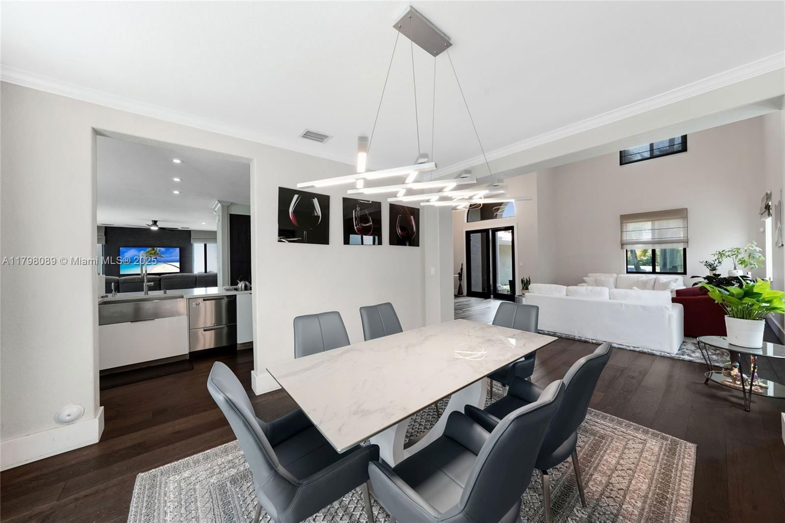 Real estate property located at 7567 189th St, Miami-dade, Cutler Cay, Cutler Bay, FL