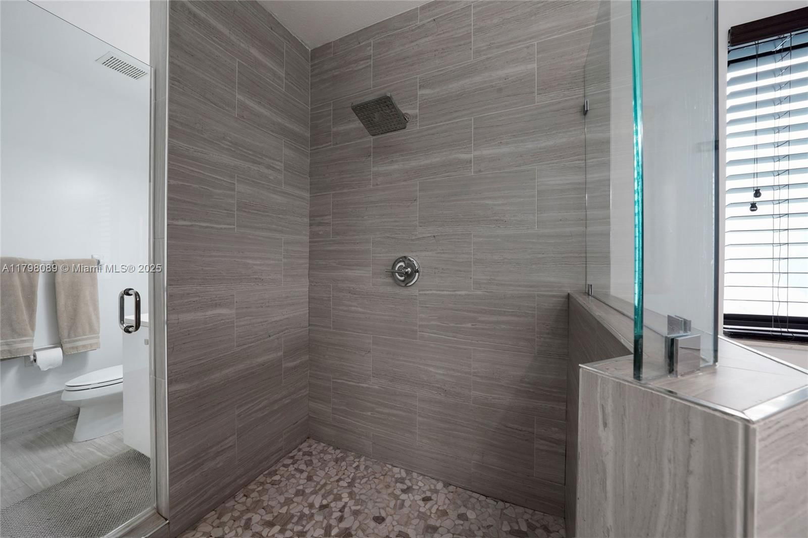Real estate property located at 7567 189th St, Miami-dade, Cutler Cay, Cutler Bay, FL
