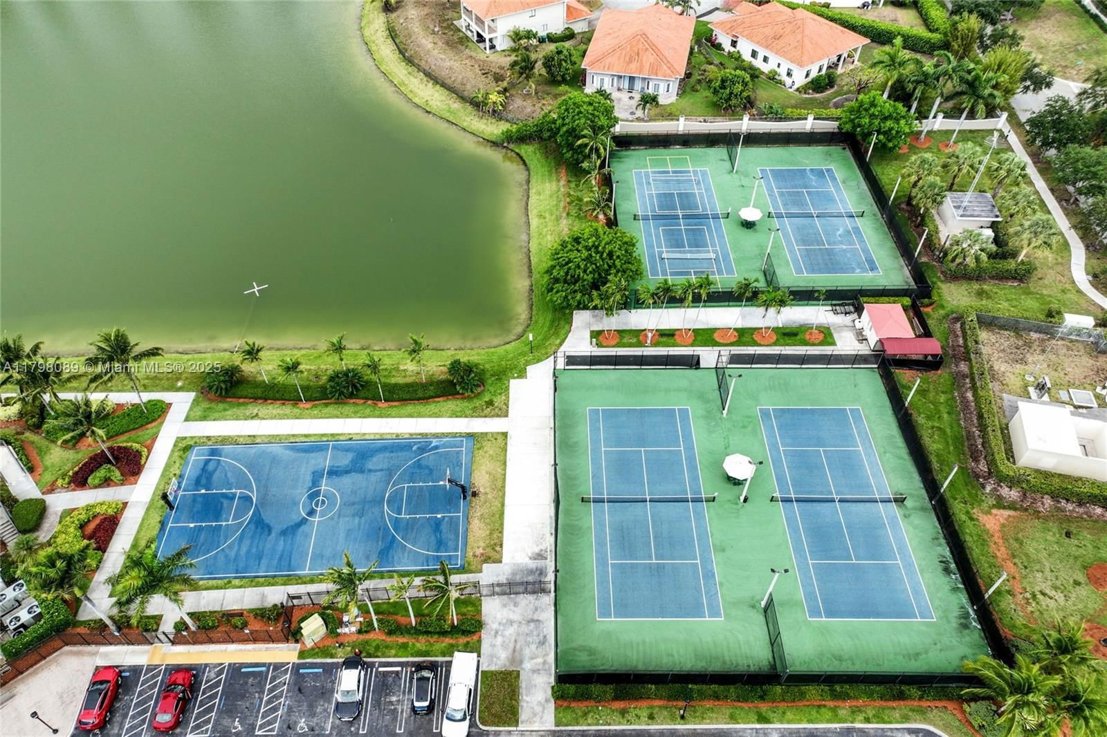 Real estate property located at 7567 189th St, Miami-dade, Cutler Cay, Cutler Bay, FL