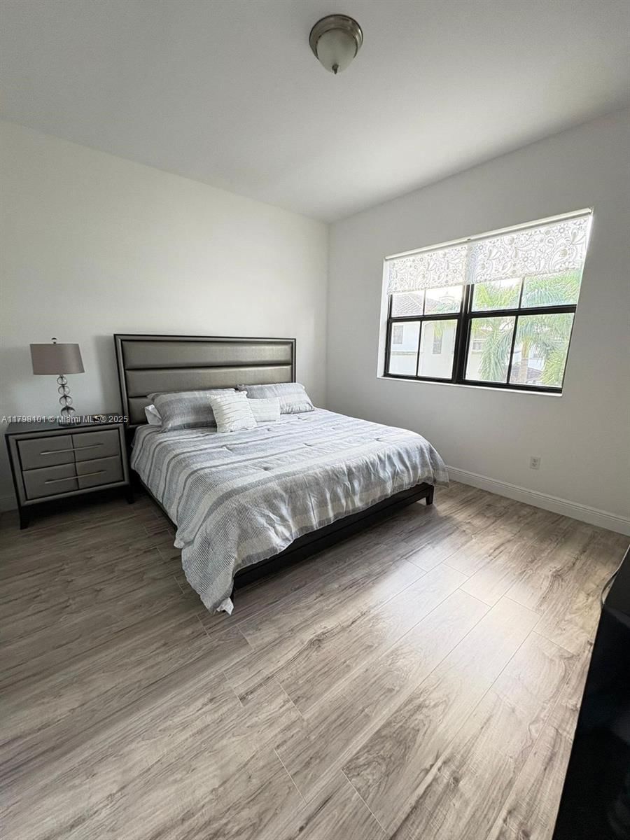 Real estate property located at 5200 83rd Ct, Miami-dade, Downtown Doral Dutcher, Doral, FL