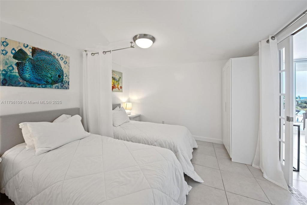 Real estate property located at 2751 Ocean Dr #403S, Broward, Aquarius Condo, Hollywood, FL