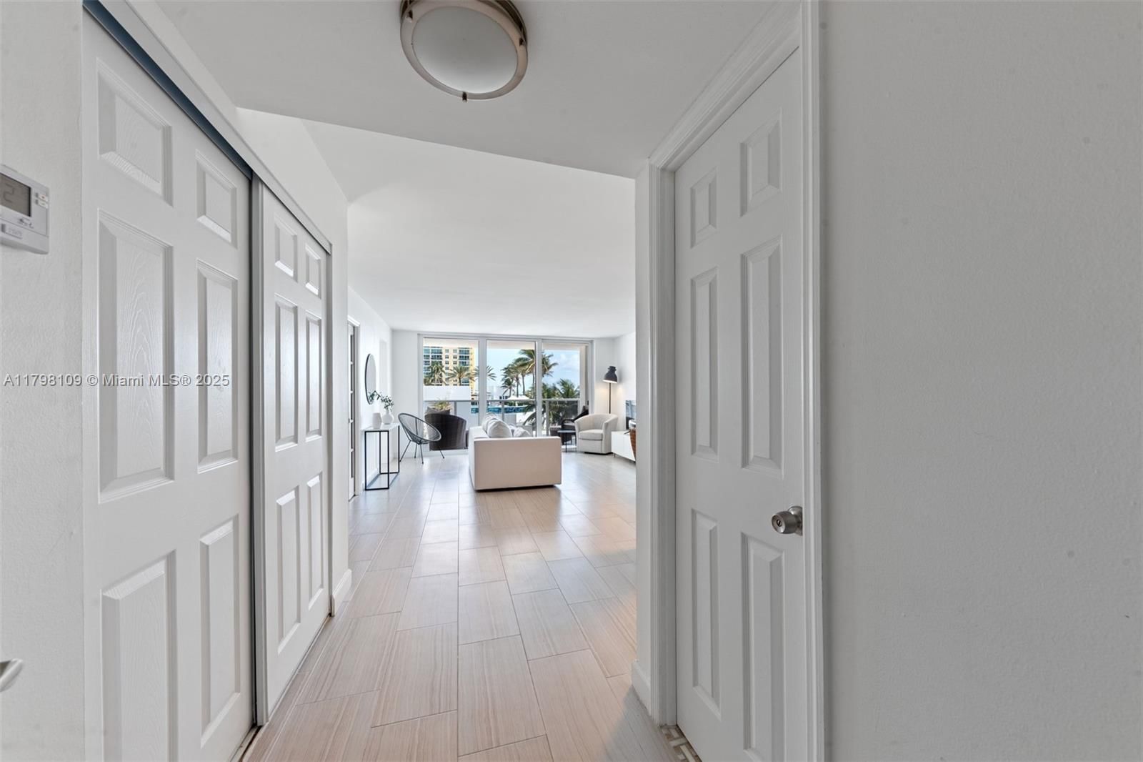 Real estate property located at 2751 Ocean Dr #403S, Broward, Aquarius Condo, Hollywood, FL