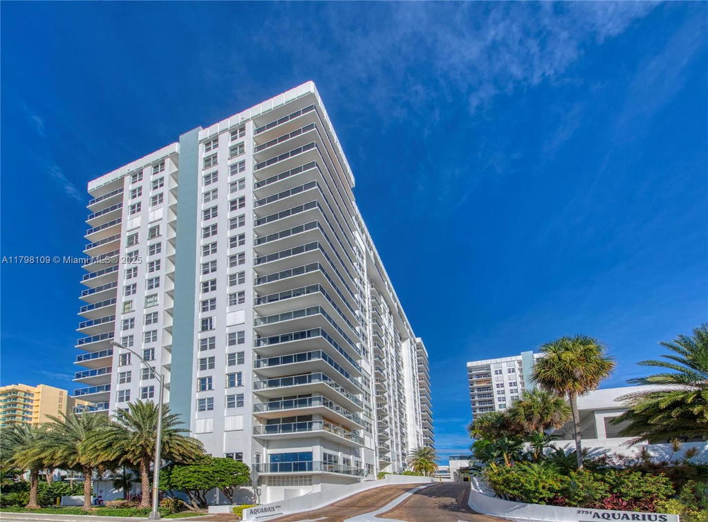 Real estate property located at 2751 Ocean Dr #403S, Broward, Aquarius Condo, Hollywood, FL