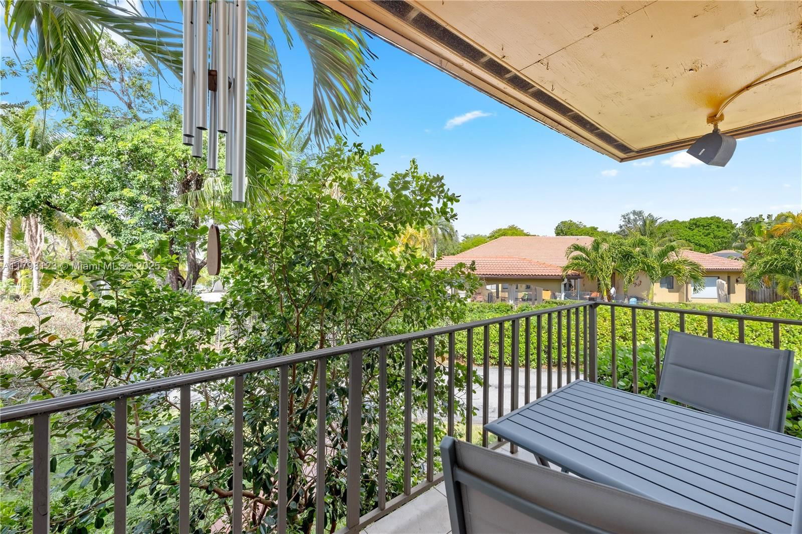 Real estate property located at 9456 77th Ave T6, Miami-dade, Kingston Square Condo, Miami, FL