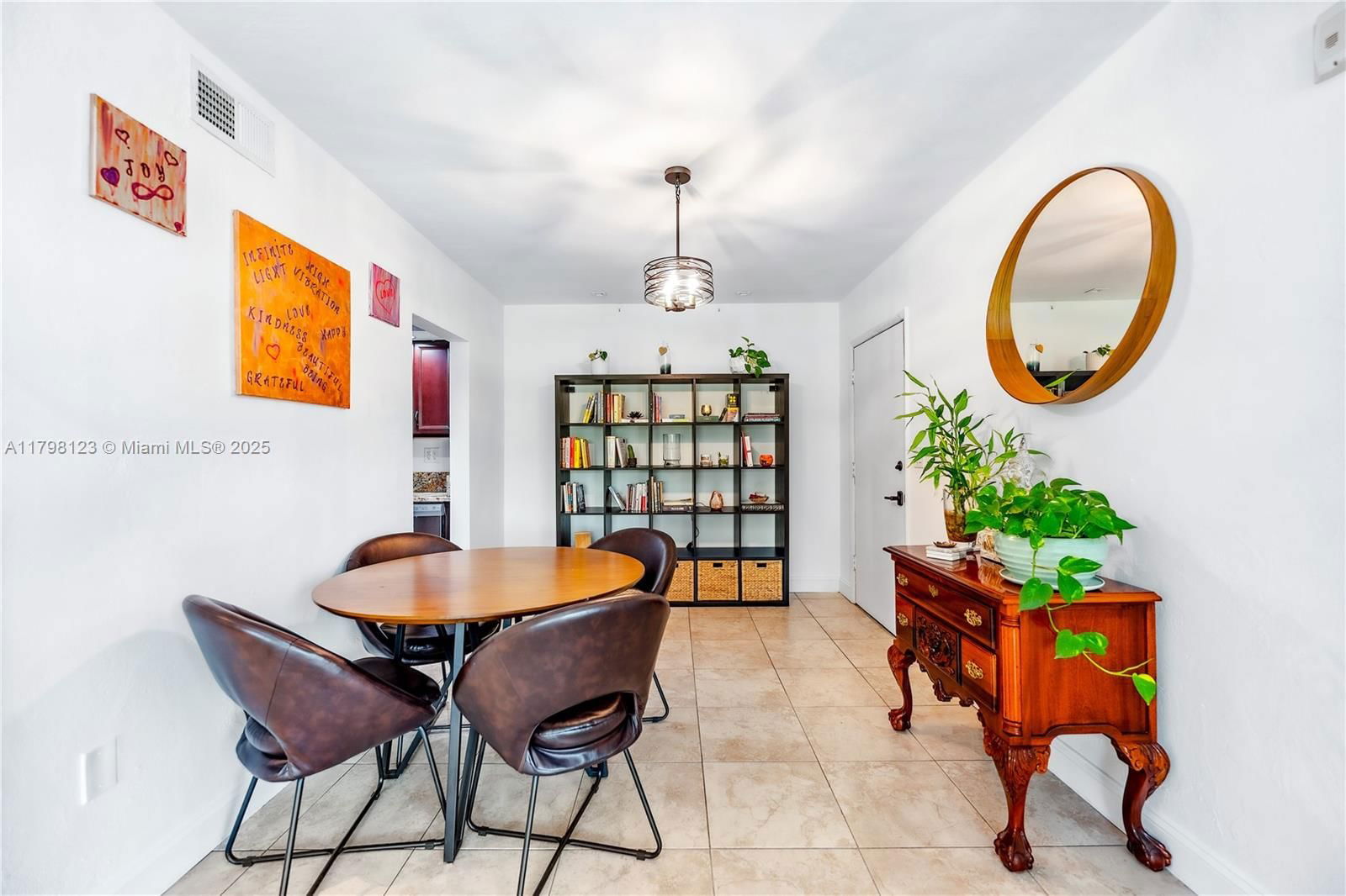 Real estate property located at 9456 77th Ave T6, Miami-dade, Kingston Square Condo, Miami, FL