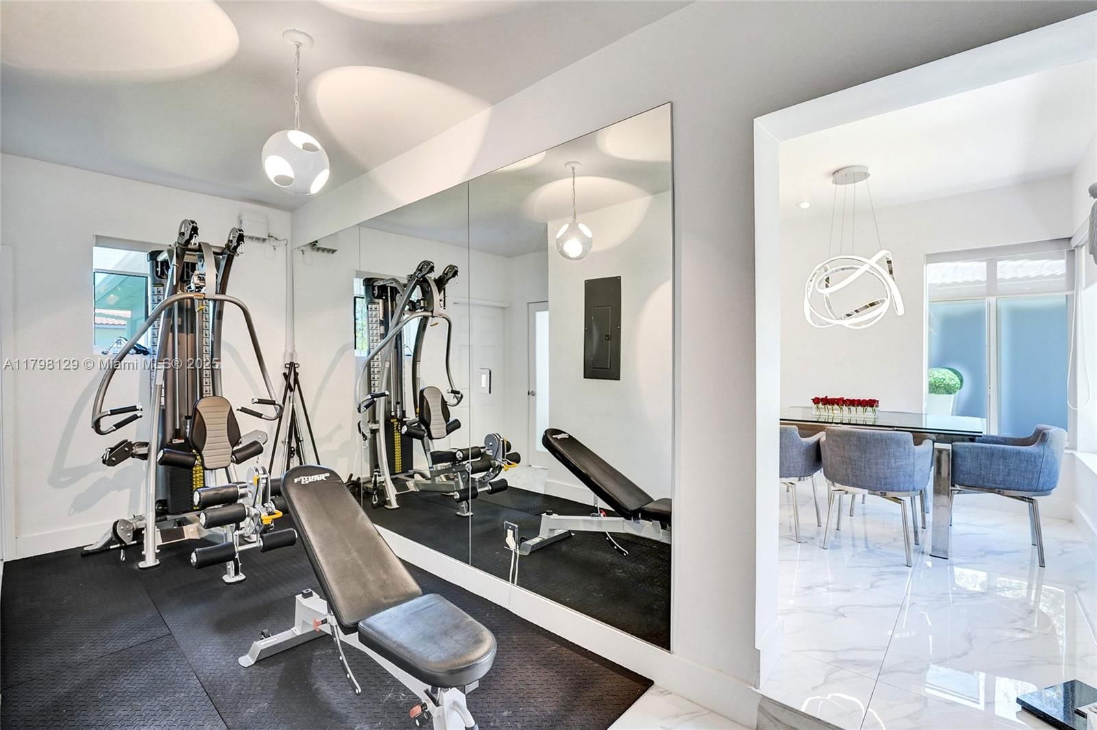 Real estate property located at 626 13th Ave, Broward, Hollywood Lakes Section, Hollywood, FL