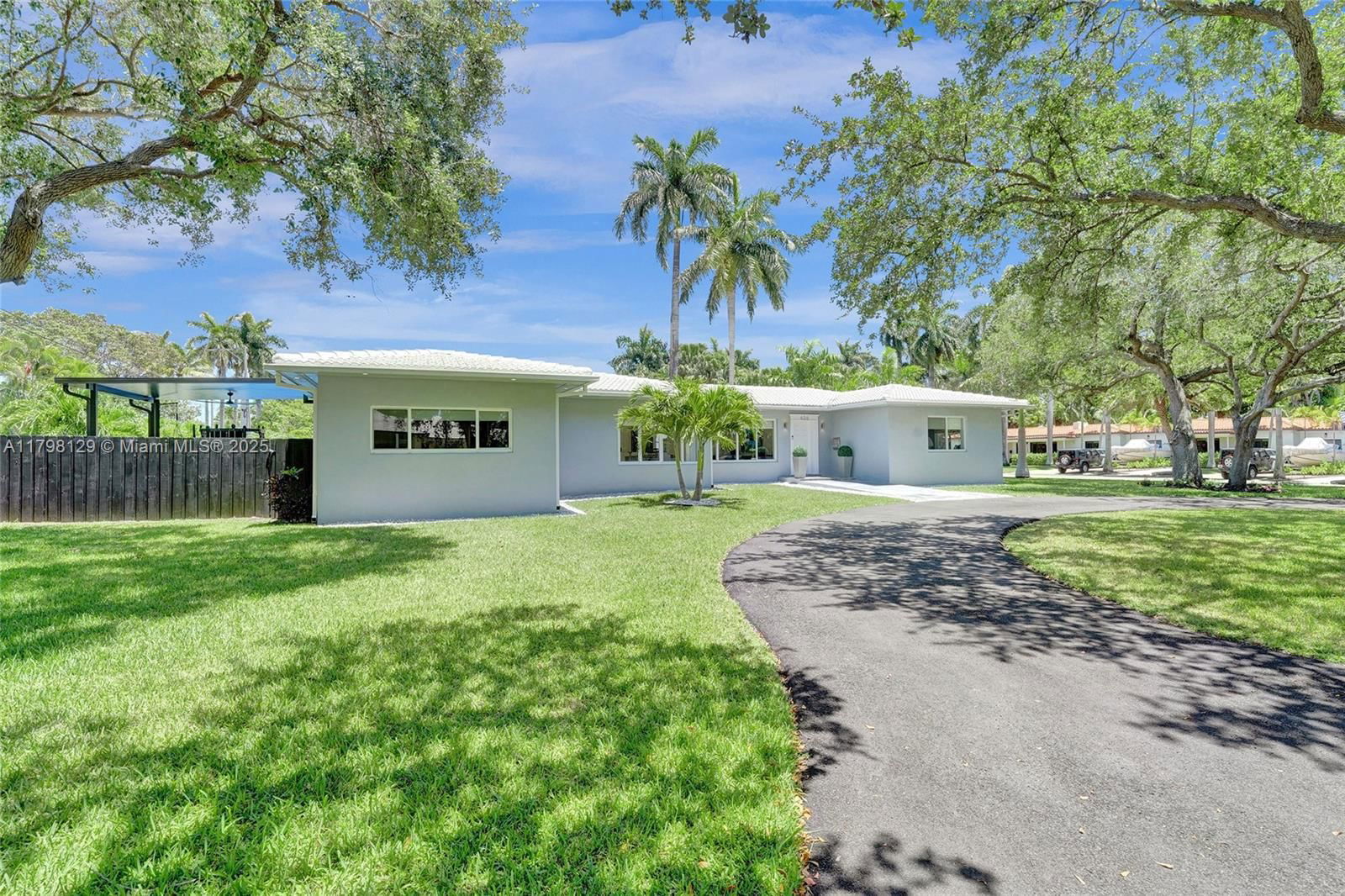 Real estate property located at 626 13th Ave, Broward, Hollywood Lakes Section, Hollywood, FL