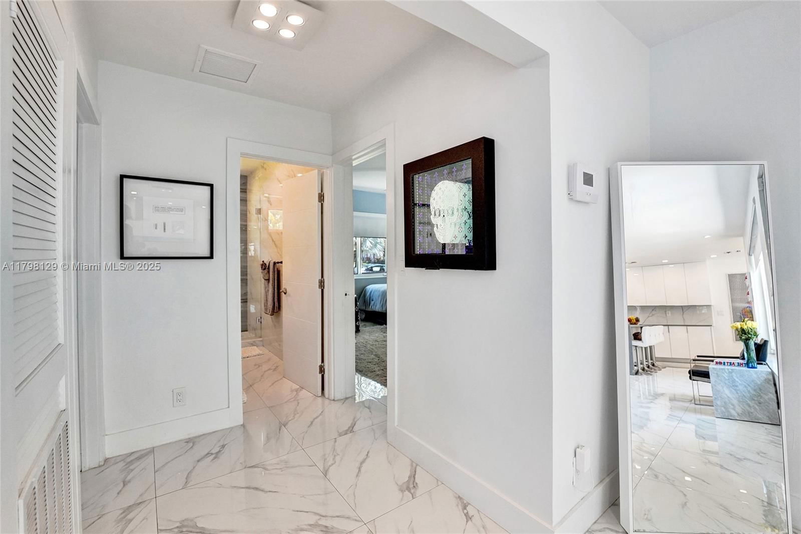 Real estate property located at 626 13th Ave, Broward, Hollywood Lakes Section, Hollywood, FL