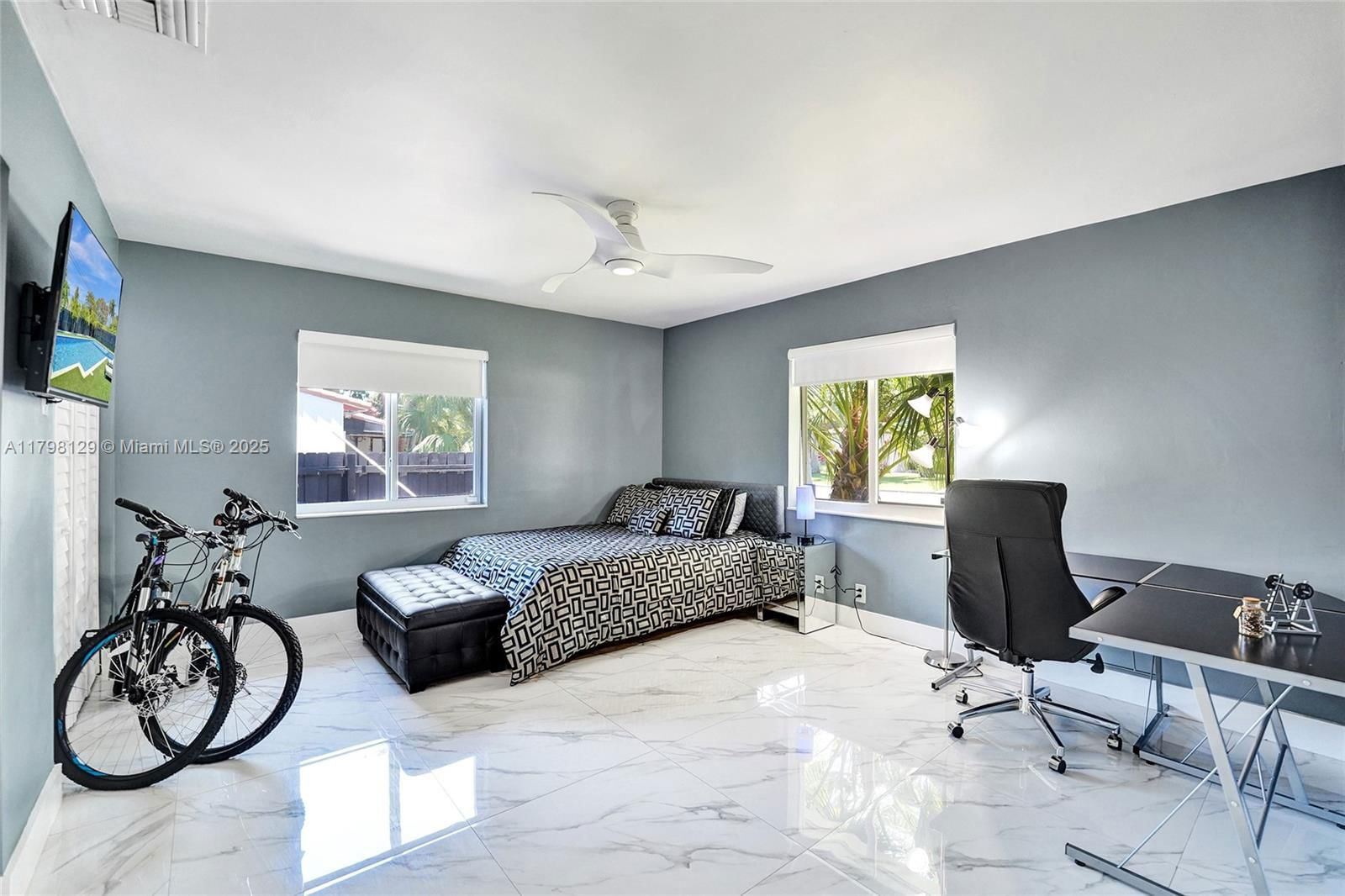 Real estate property located at 626 13th Ave, Broward, Hollywood Lakes Section, Hollywood, FL