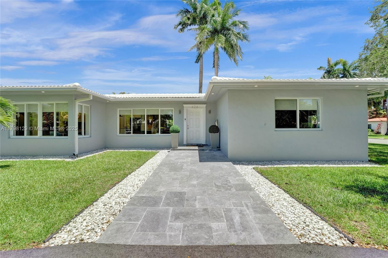 Real estate property located at 626 13th Ave, Broward, Hollywood Lakes Section, Hollywood, FL