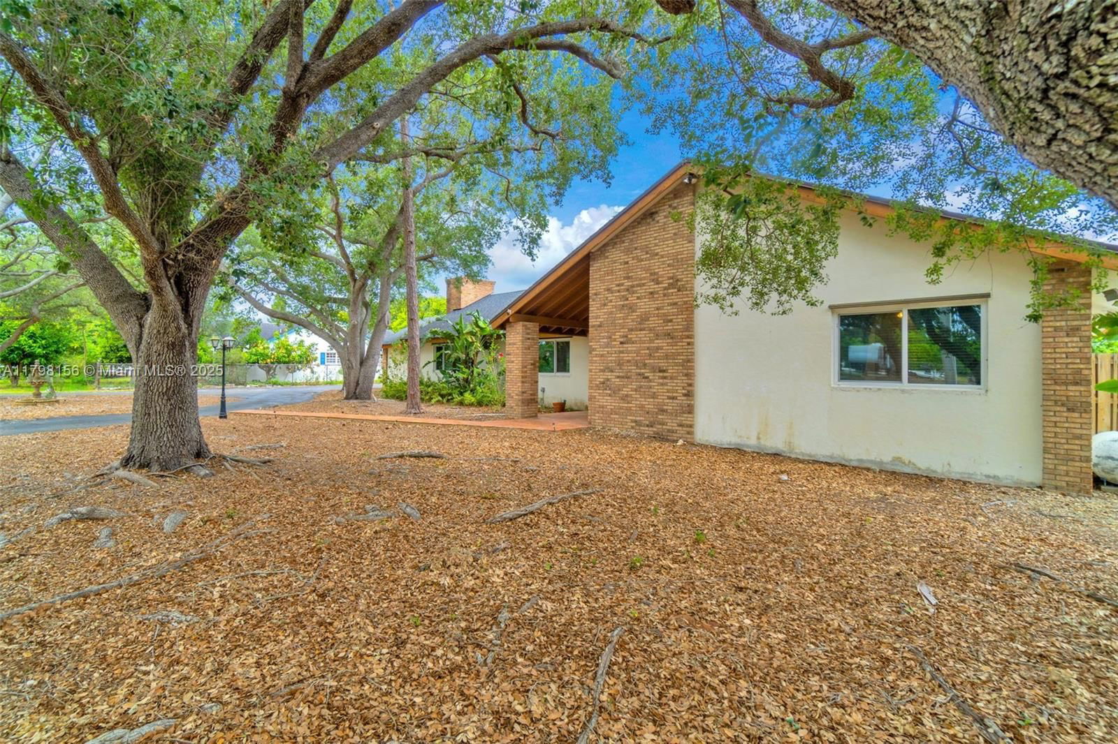 Real estate property located at 27531 167th Ave, Miami-dade, Fleetwood Manor, Homestead, FL