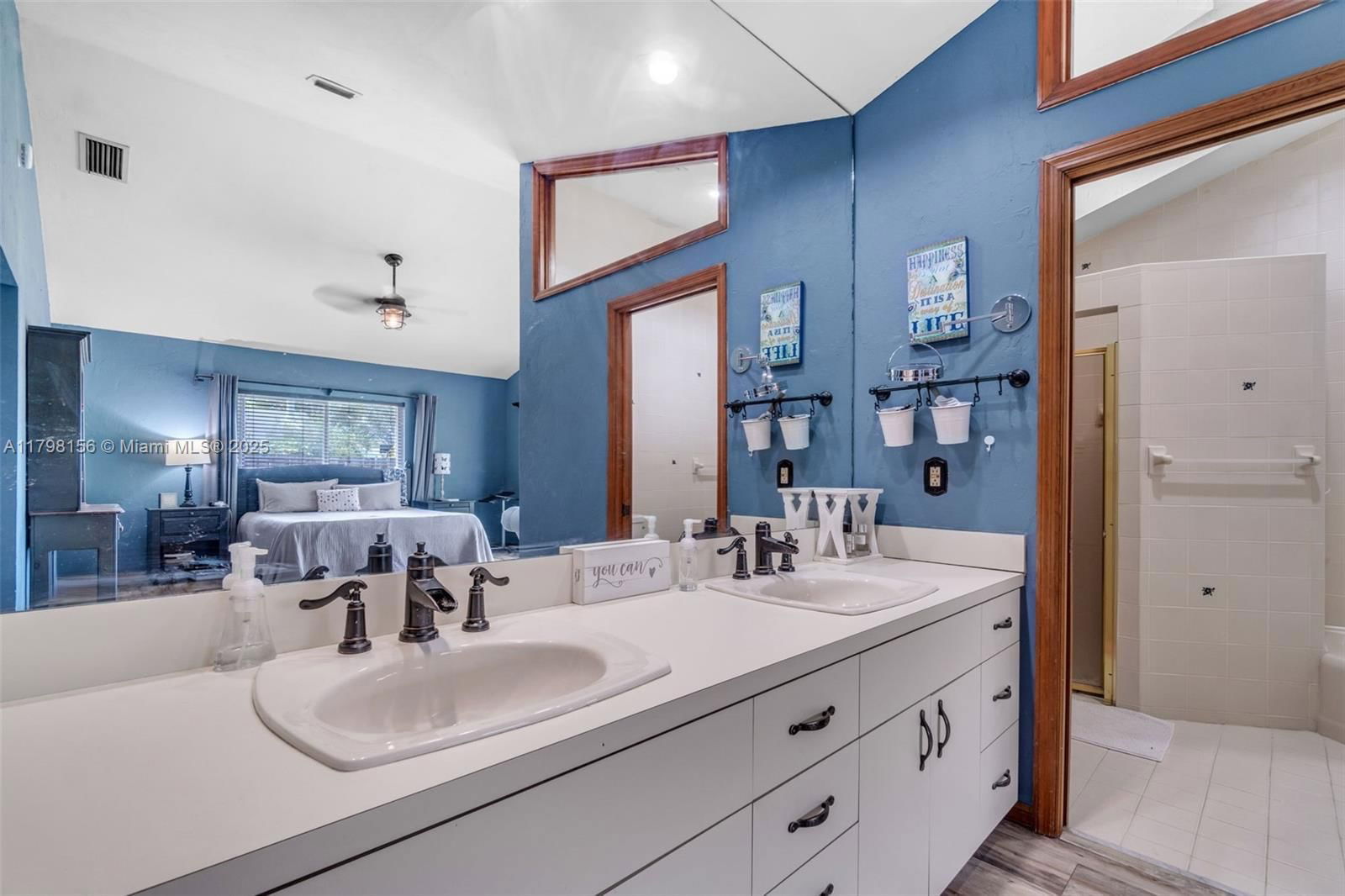 Real estate property located at 27531 167th Ave, Miami-dade, Fleetwood Manor, Homestead, FL