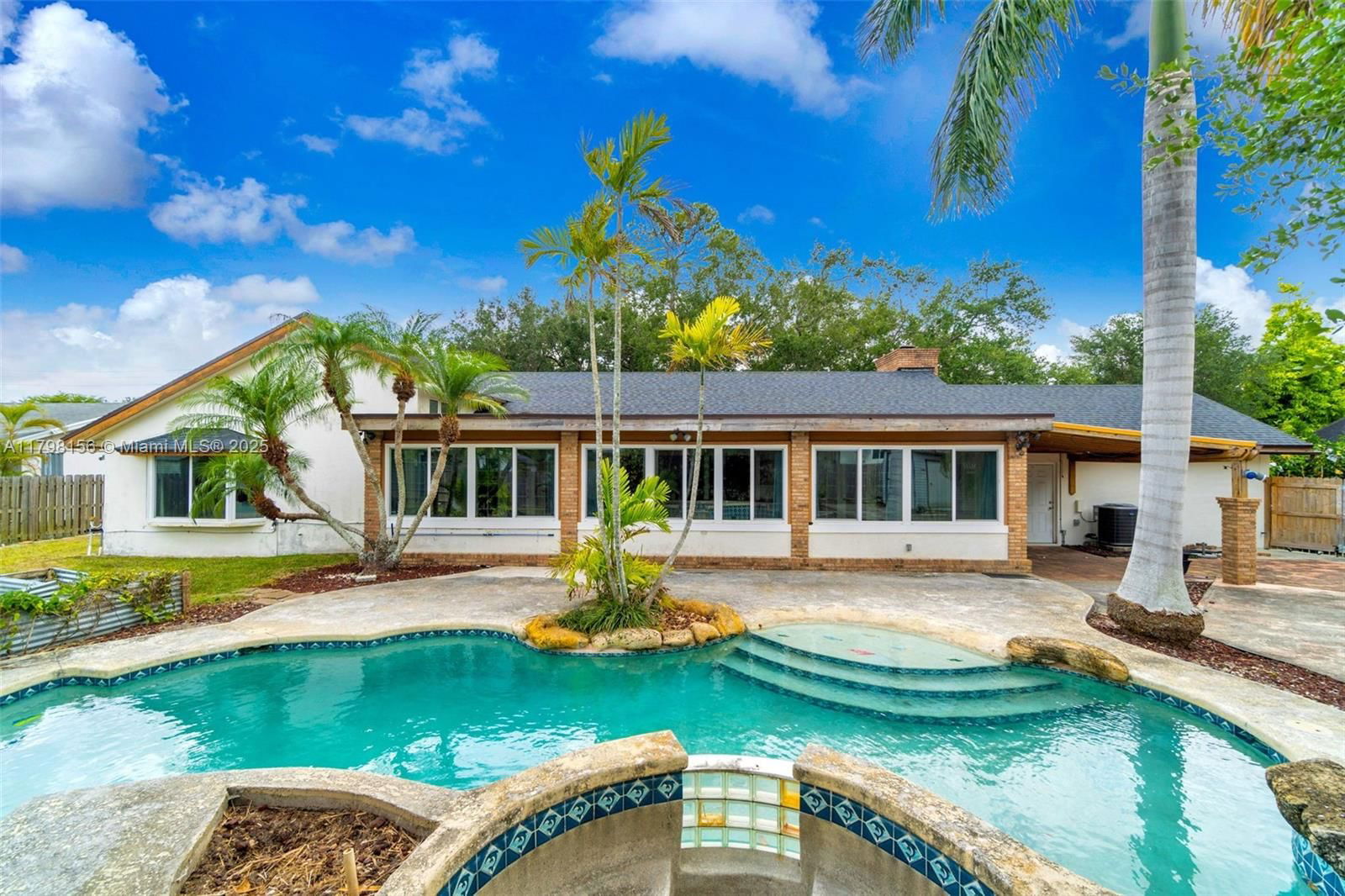 Real estate property located at 27531 167th Ave, Miami-dade, Fleetwood Manor, Homestead, FL