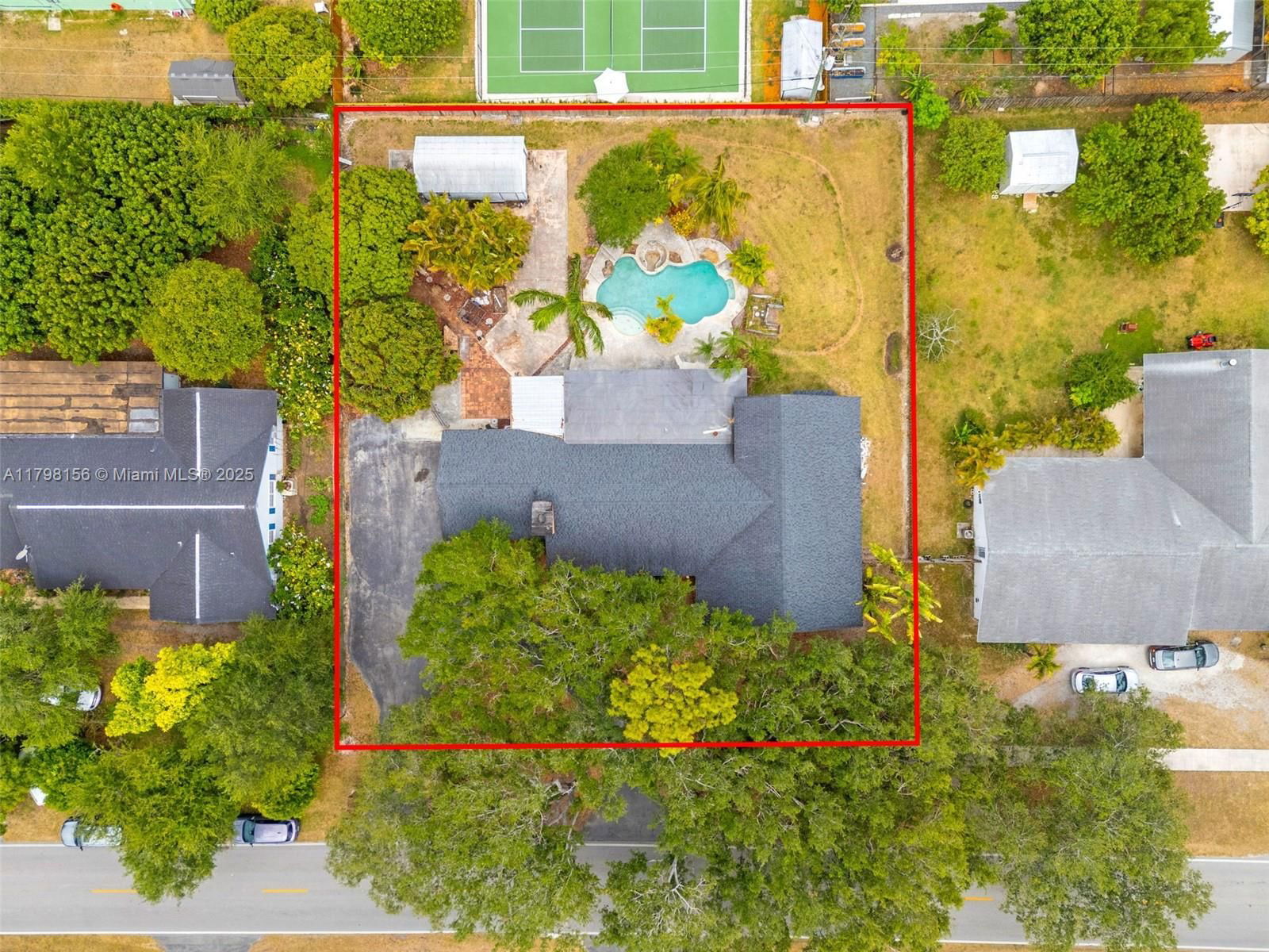 Real estate property located at 27531 167th Ave, Miami-dade, Fleetwood Manor, Homestead, FL