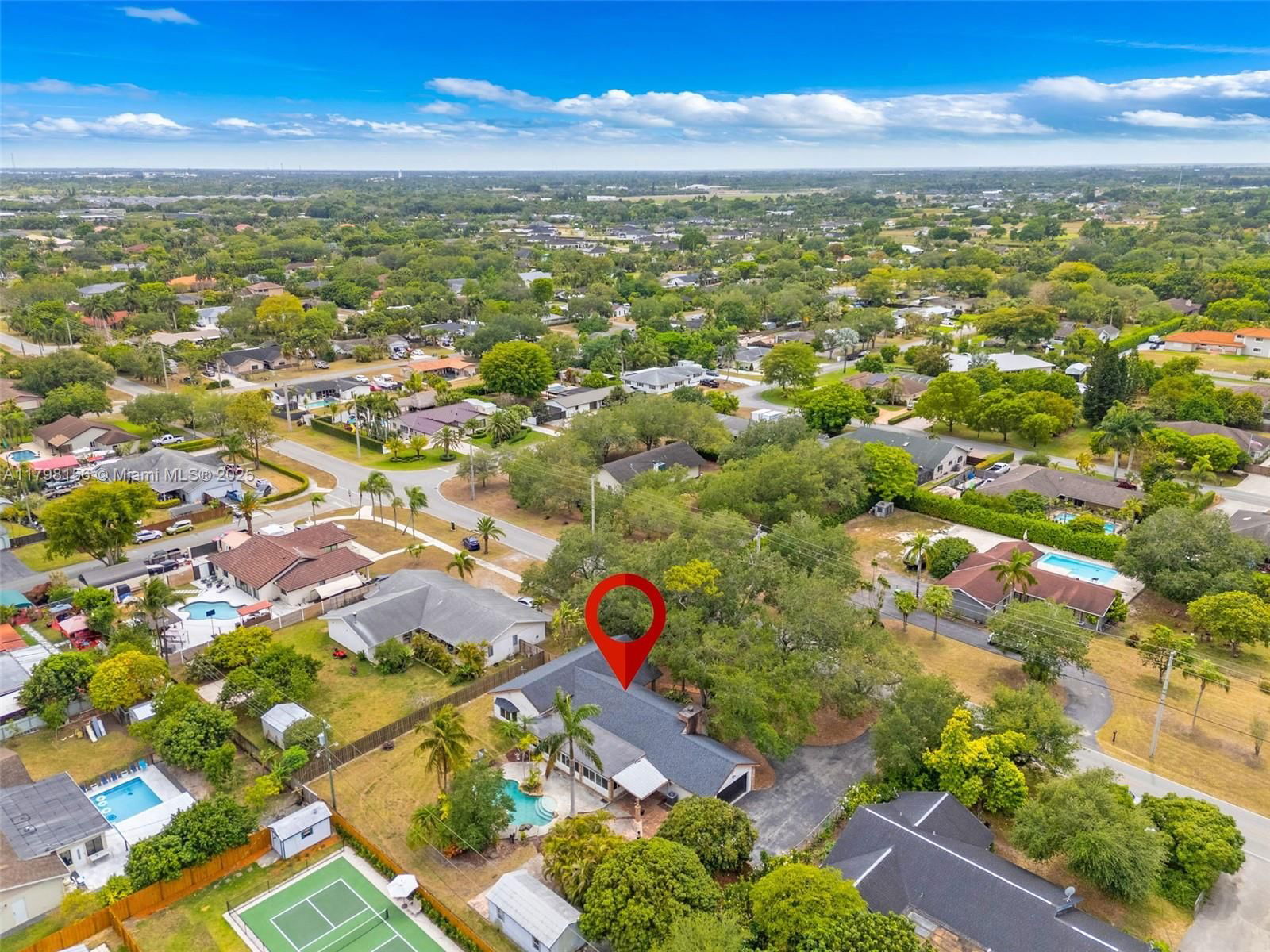 Real estate property located at 27531 167th Ave, Miami-dade, Fleetwood Manor, Homestead, FL
