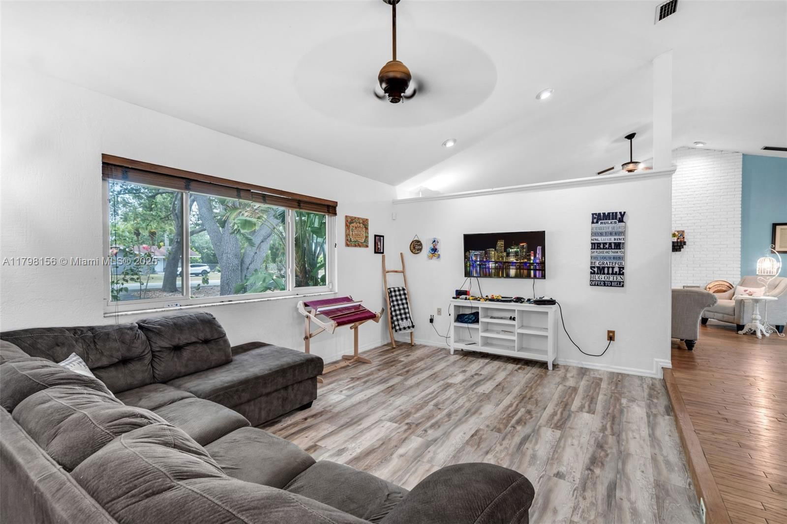 Real estate property located at 27531 167th Ave, Miami-dade, Fleetwood Manor, Homestead, FL