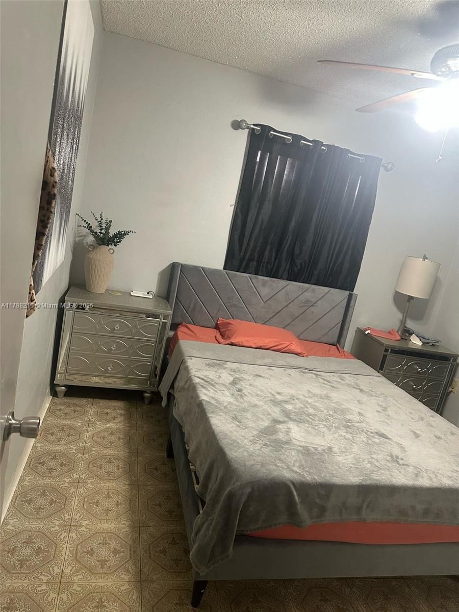 Real estate property located at 4465 8th Ln, Miami-dade, Ingleside Park, Hialeah, FL