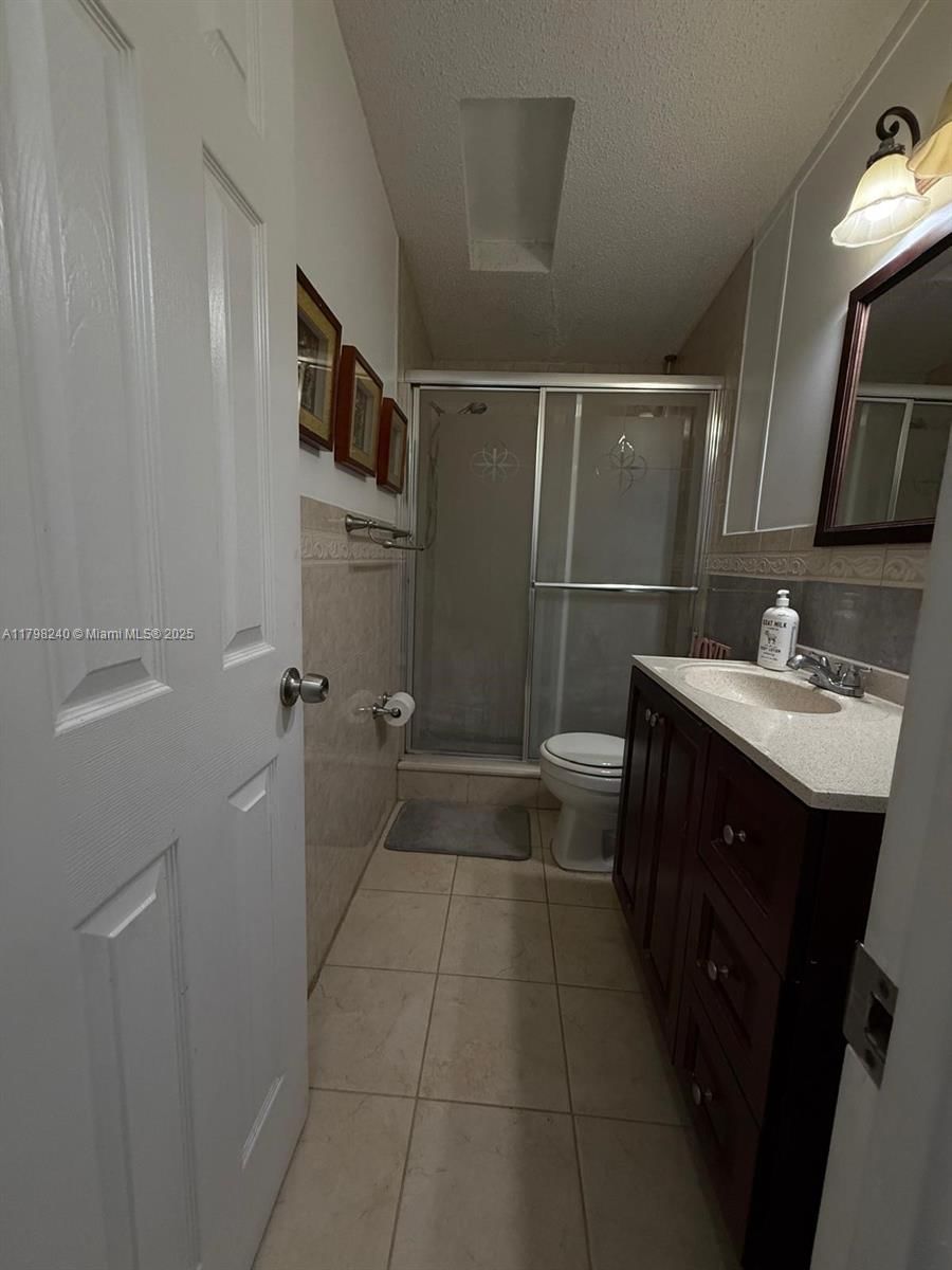 Real estate property located at 19800 180th Ave, Miami-dade, Americana Village Condo, Miami, FL