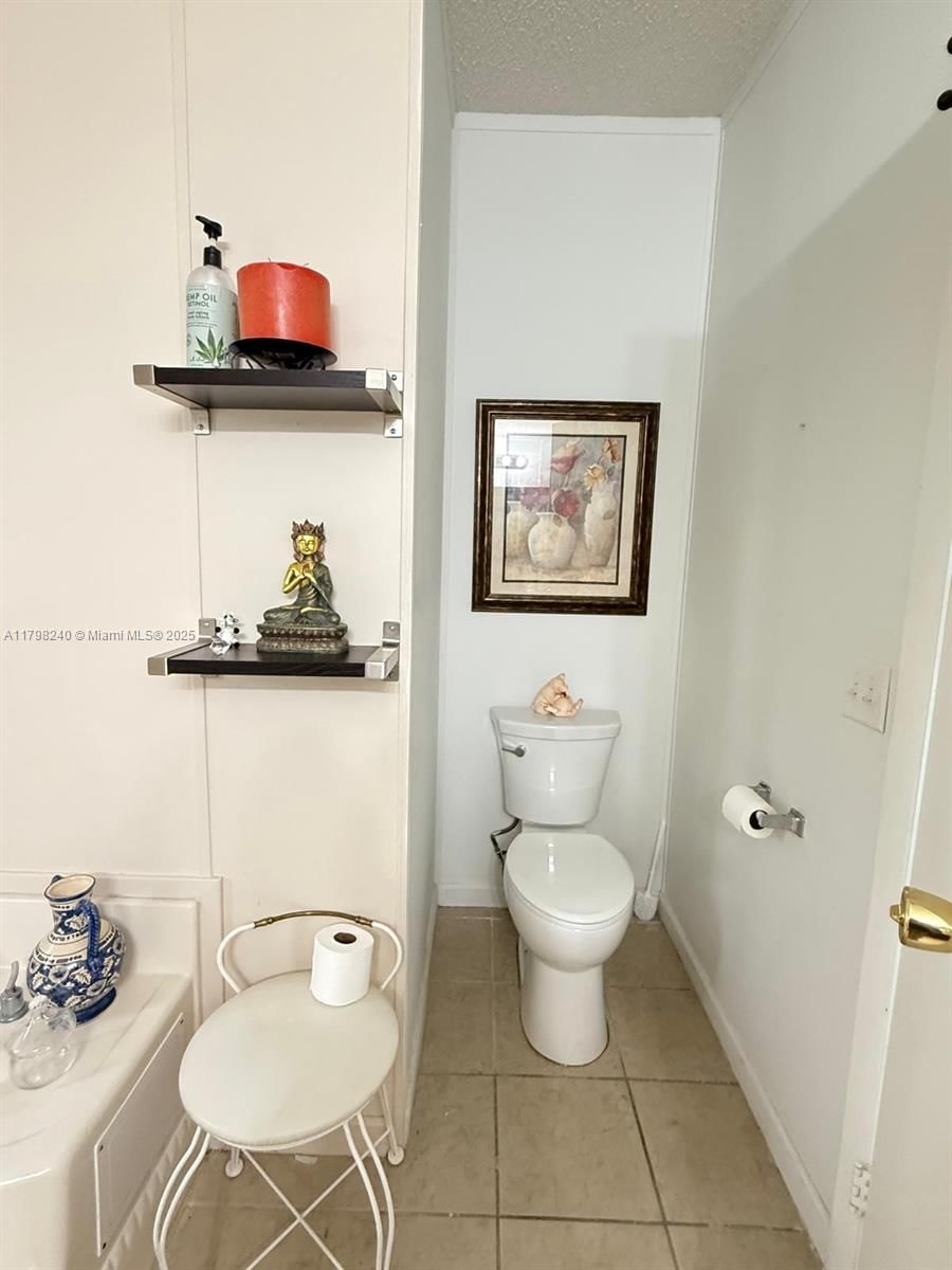 Real estate property located at 19800 180th Ave, Miami-dade, Americana Village Condo, Miami, FL