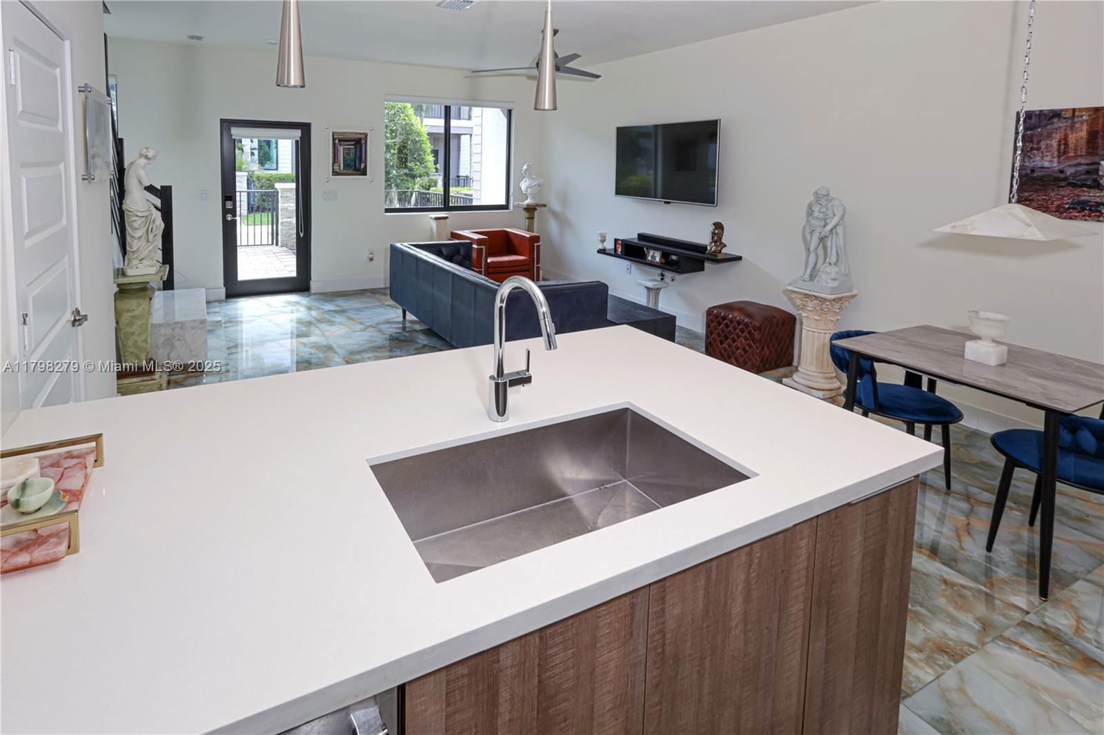 Real estate property located at 4962 83rd Path #4962, Miami-dade, Downtown Doral South Phas, Doral, FL