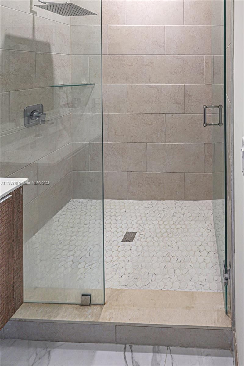 Real estate property located at 4962 83rd Path #4962, Miami-dade, Downtown Doral South Phas, Doral, FL
