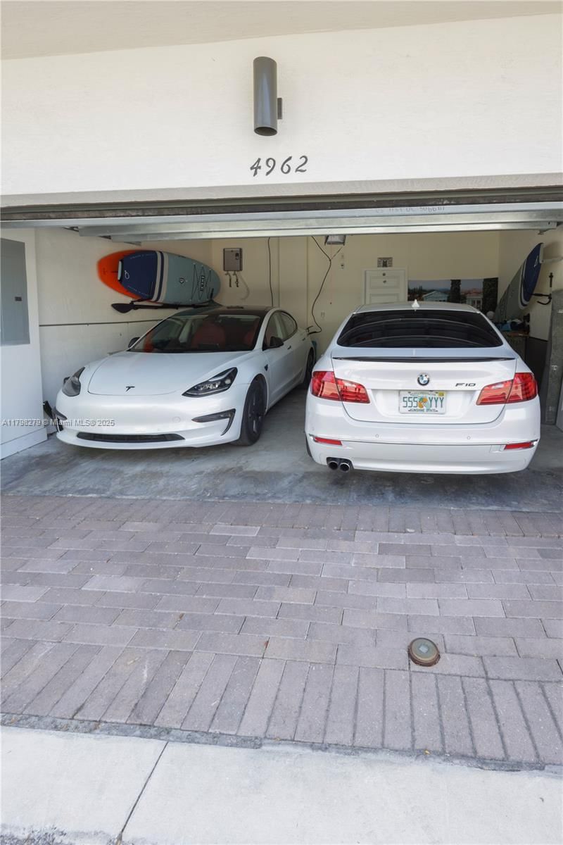 Real estate property located at 4962 83rd Path #4962, Miami-dade, Downtown Doral South Phas, Doral, FL