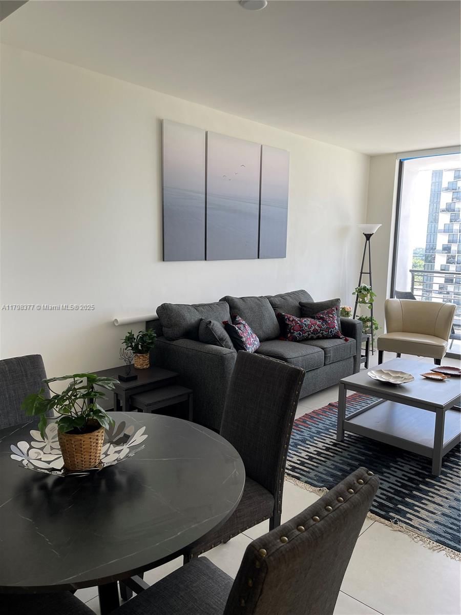Real estate property located at 5350 84th Ave #1014, Miami-dade, 5350 Park Condo, Doral, FL