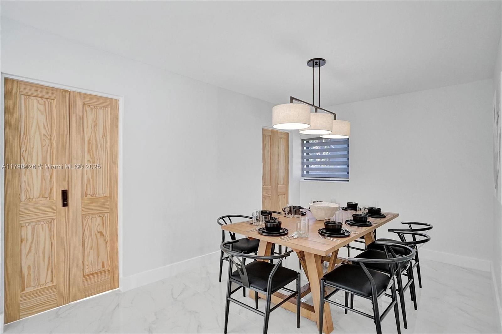 Real estate property located at 1355 Madison St, Broward, Hollywood Lakes Section, Hollywood, FL