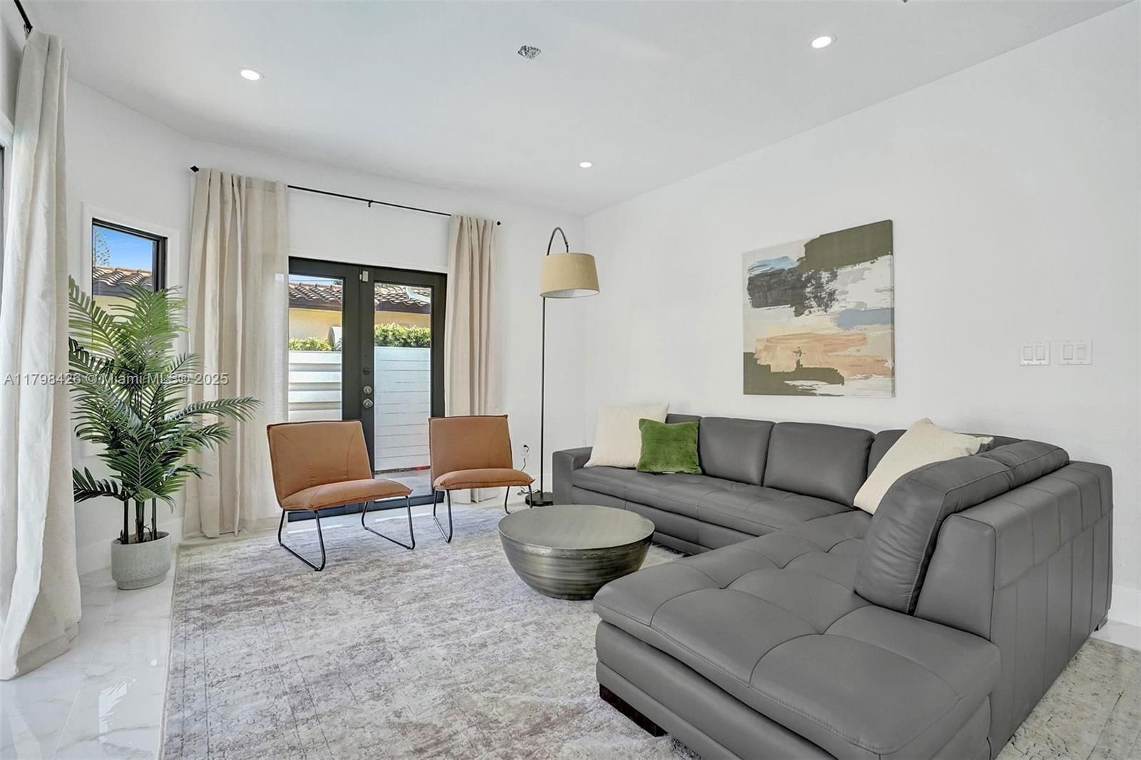 Real estate property located at 1355 Madison St, Broward, Hollywood Lakes Section, Hollywood, FL