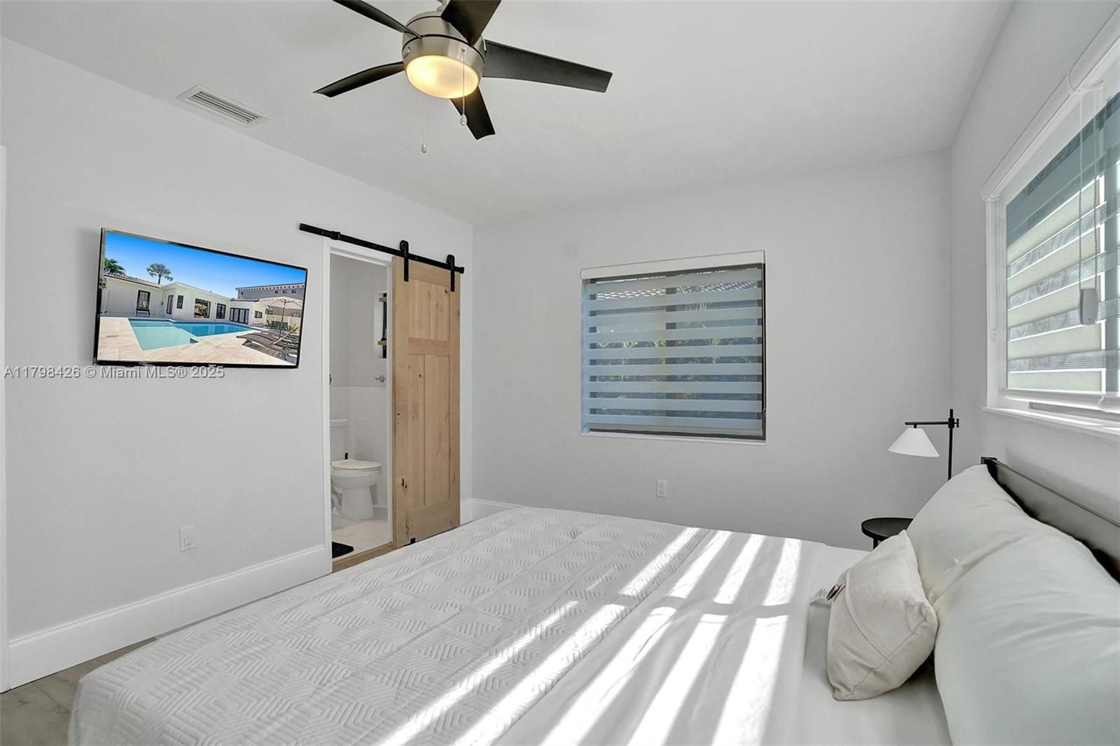 Real estate property located at 1355 Madison St, Broward, Hollywood Lakes Section, Hollywood, FL