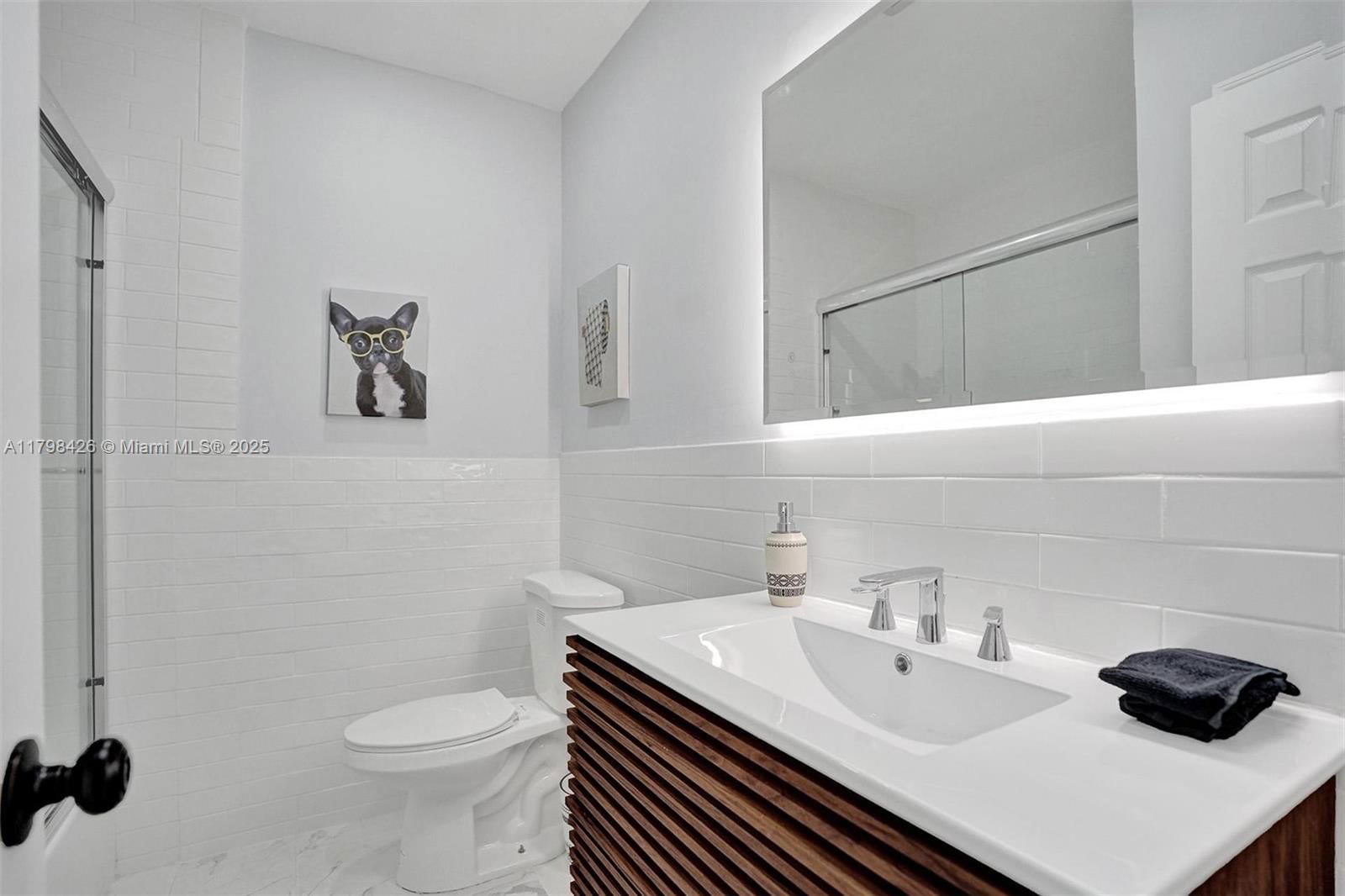 Real estate property located at 1355 Madison St, Broward, Hollywood Lakes Section, Hollywood, FL