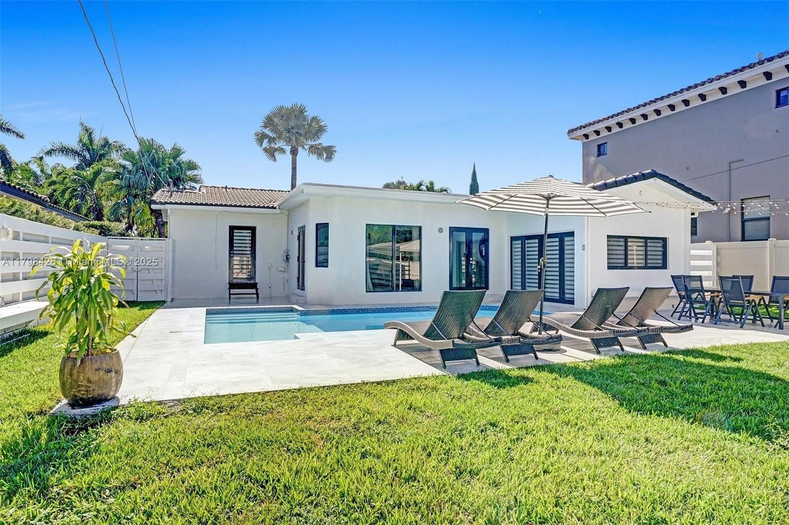 Real estate property located at 1355 Madison St, Broward, Hollywood Lakes Section, Hollywood, FL