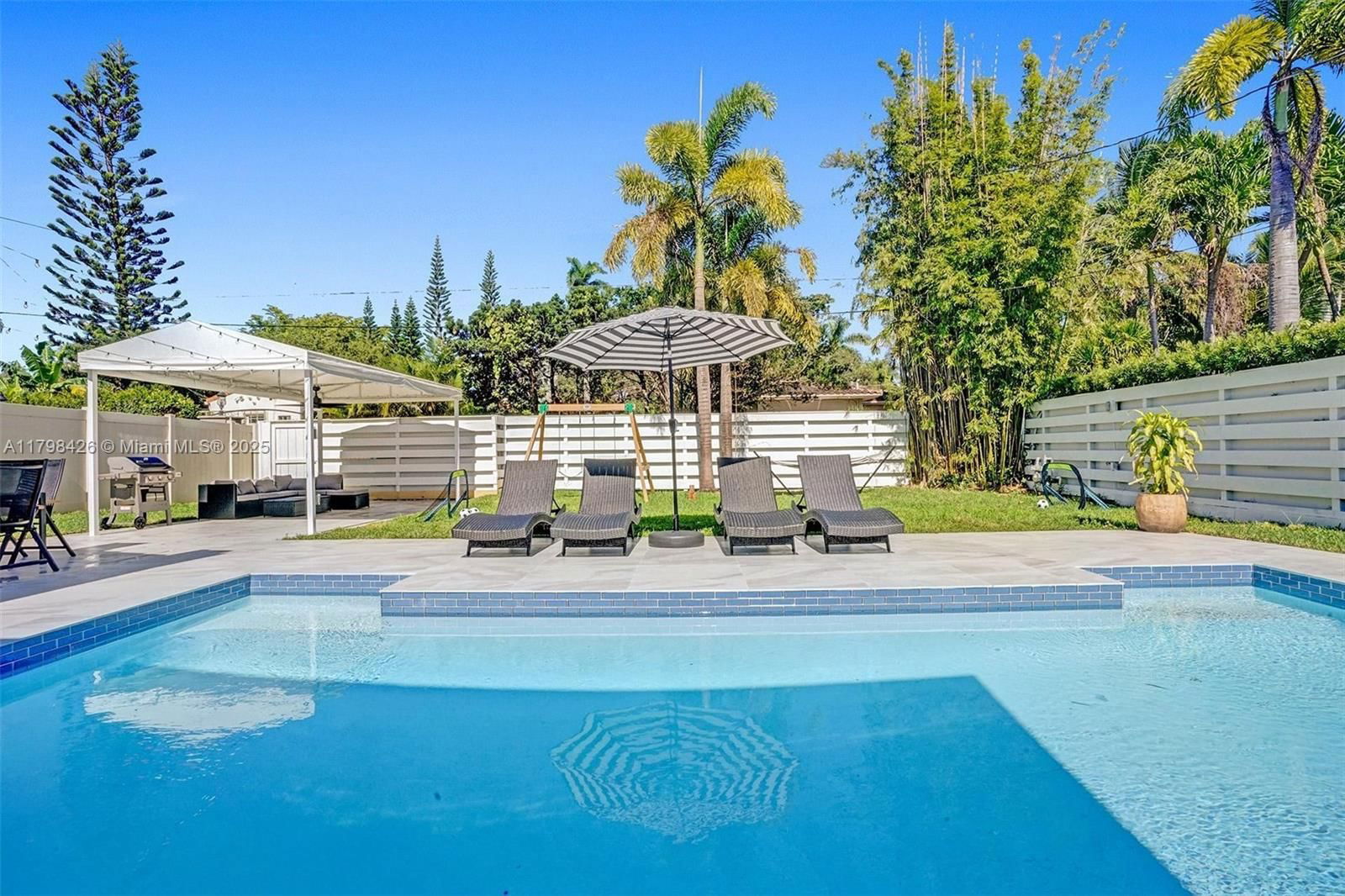 Real estate property located at 1355 Madison St, Broward, Hollywood Lakes Section, Hollywood, FL