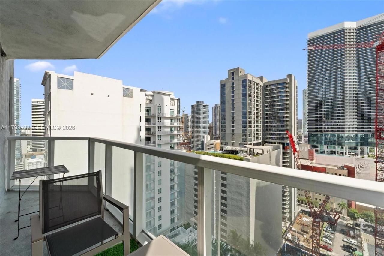 Real estate property located at 253 2nd St #2201, Miami-dade, Vizcayne South Condo, Miami, FL