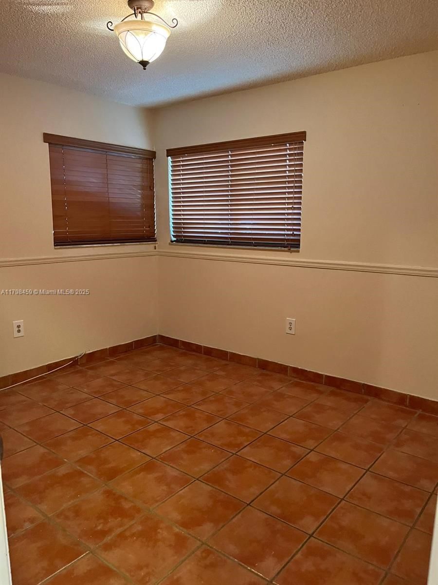 Real estate property located at 10600 71st Ln #10600, Miami-dade, Lamil Sub, Miami, FL